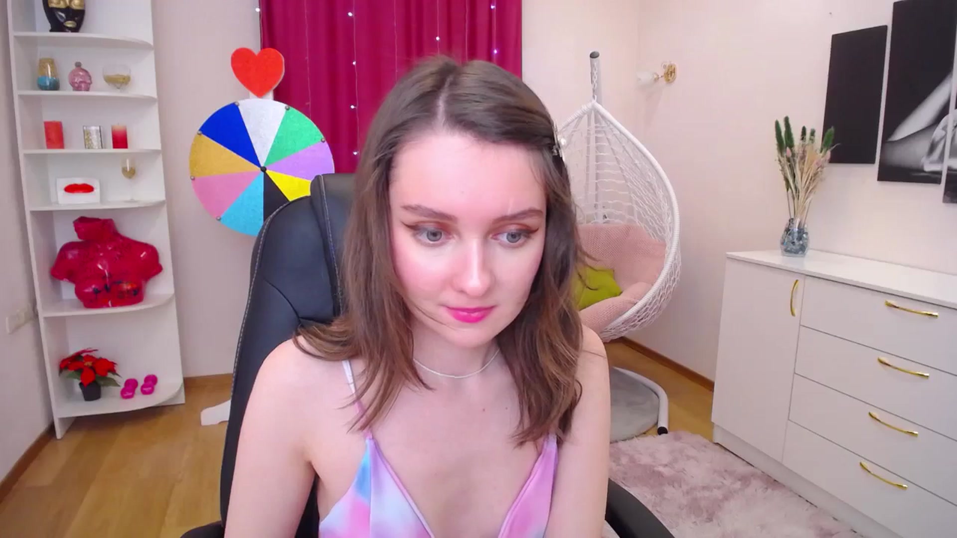 Gallery image thumbnail from Milim_Nava's myfreecams stream on, 11/07/2023, 06:40 image 14 of 20