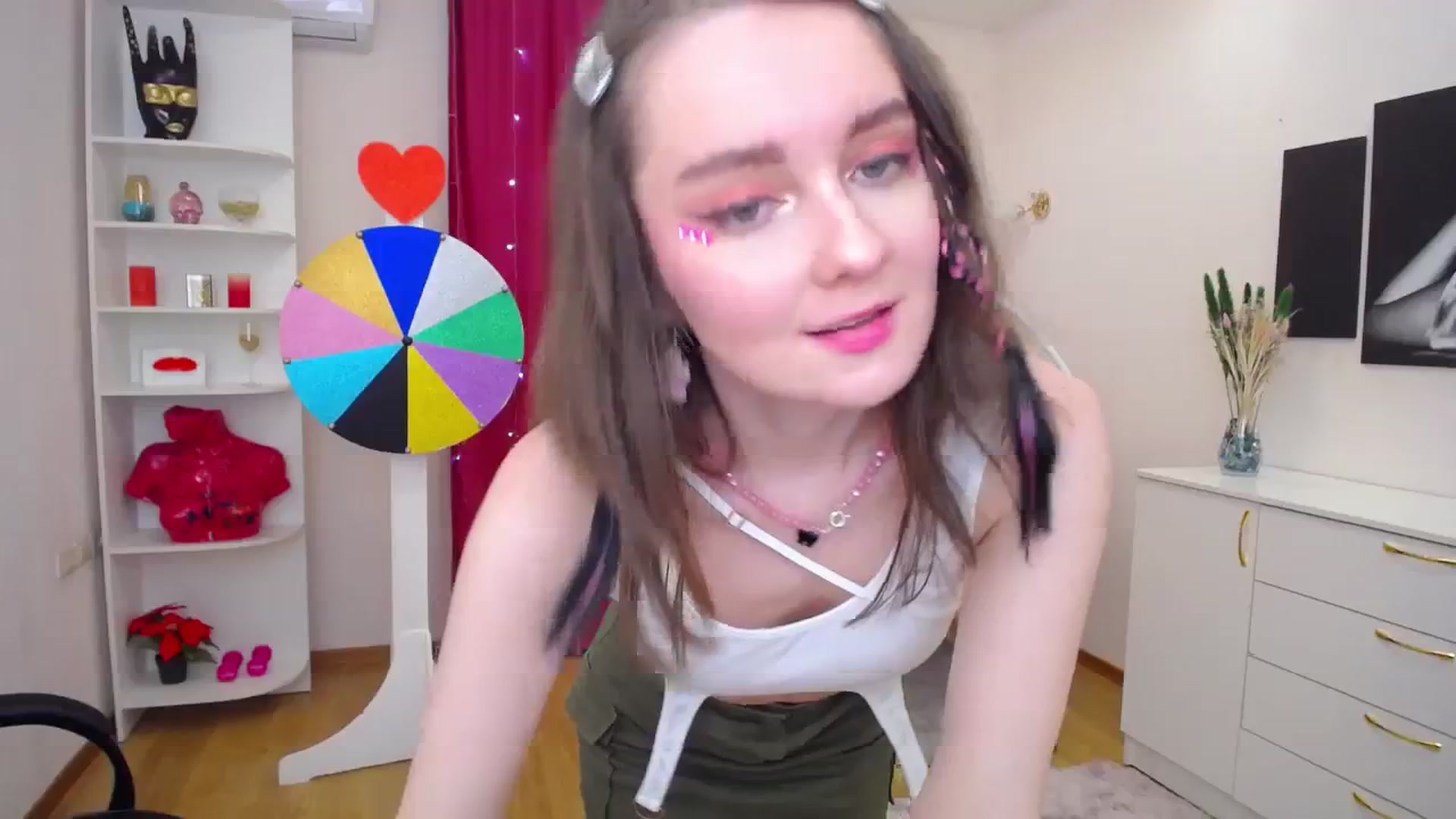 Gallery image thumbnail from Milim_Nava's myfreecams stream on, 11/08/2023, 11:35 image 3 of 20
