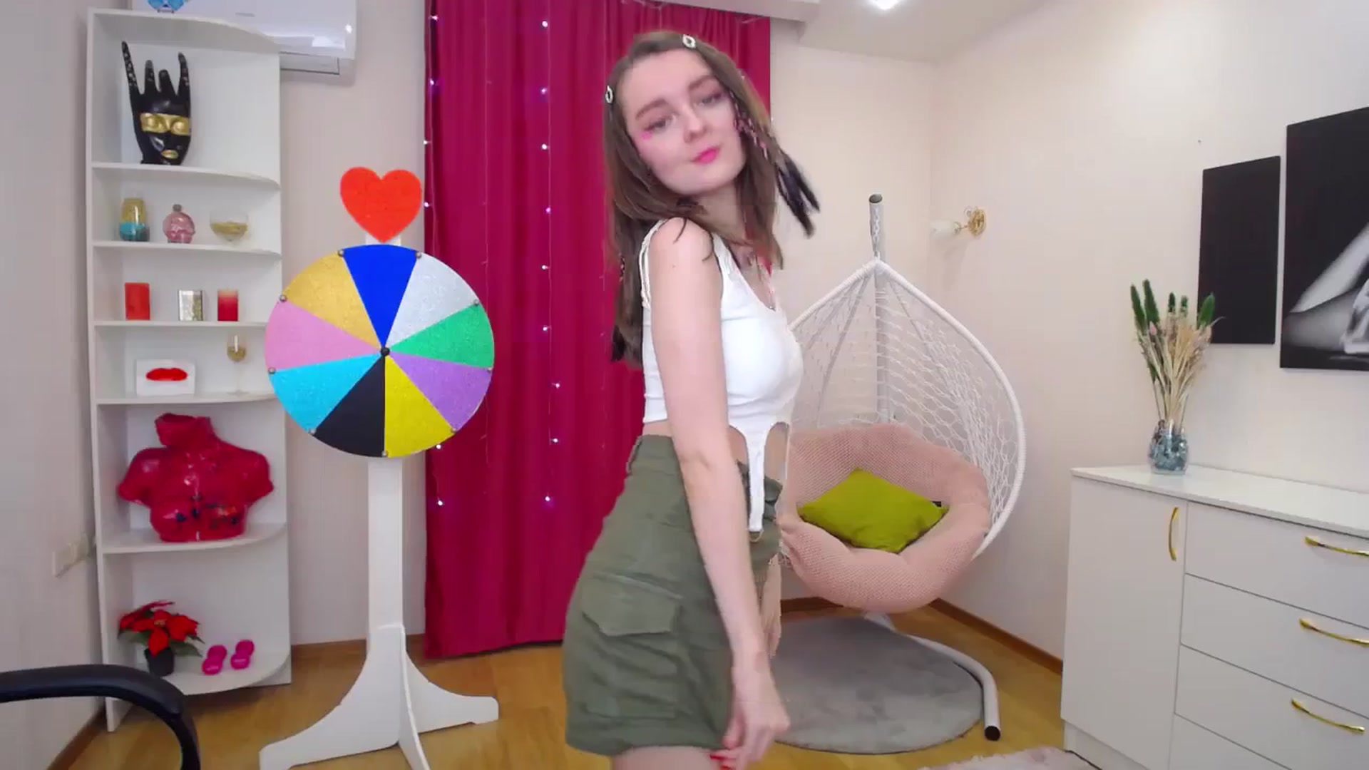 Gallery image thumbnail from Milim_Nava's myfreecams stream on, 11/08/2023, 11:35 image 15 of 20