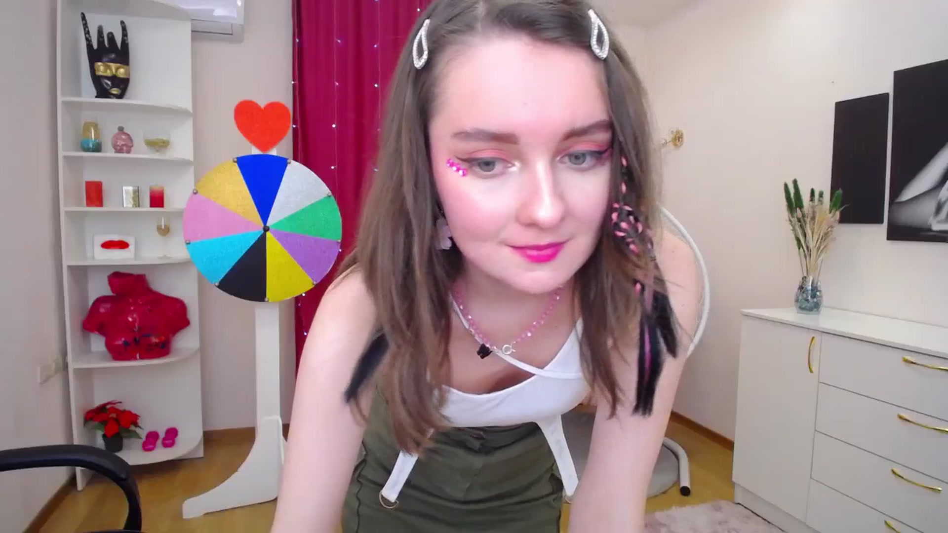 Gallery image thumbnail from Milim_Nava's myfreecams stream on, 11/08/2023, 11:35 image 18 of 20
