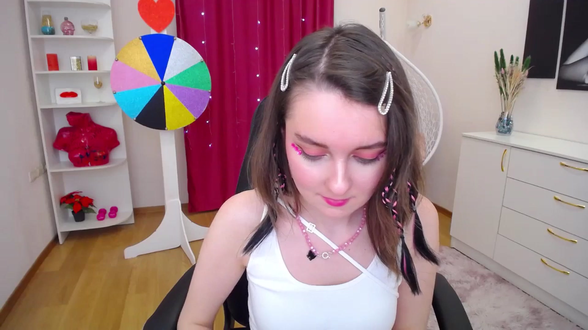Gallery image thumbnail from Milim_Nava's myfreecams stream on, 11/08/2023, 14:24 image 10 of 20