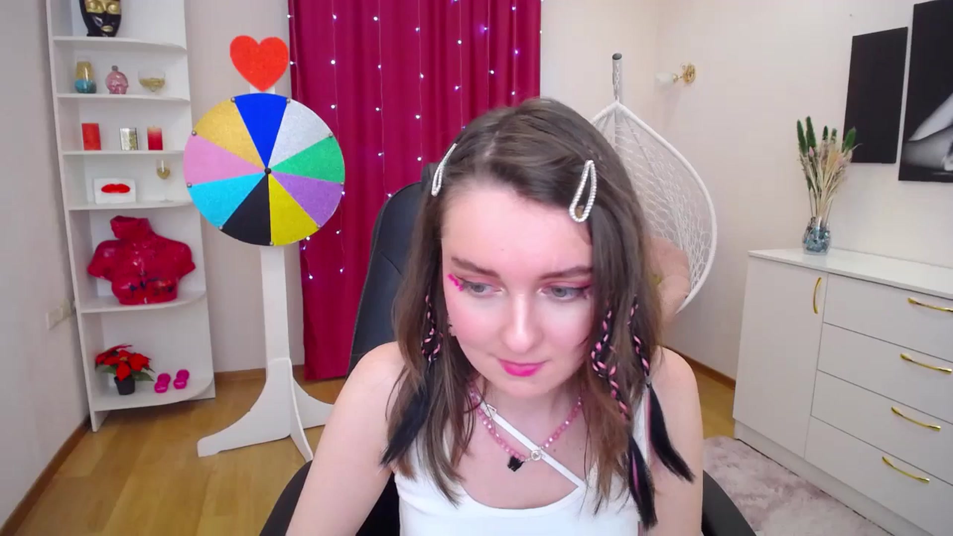 Gallery image thumbnail from Milim_Nava's myfreecams stream on, 11/08/2023, 14:24 image 16 of 20