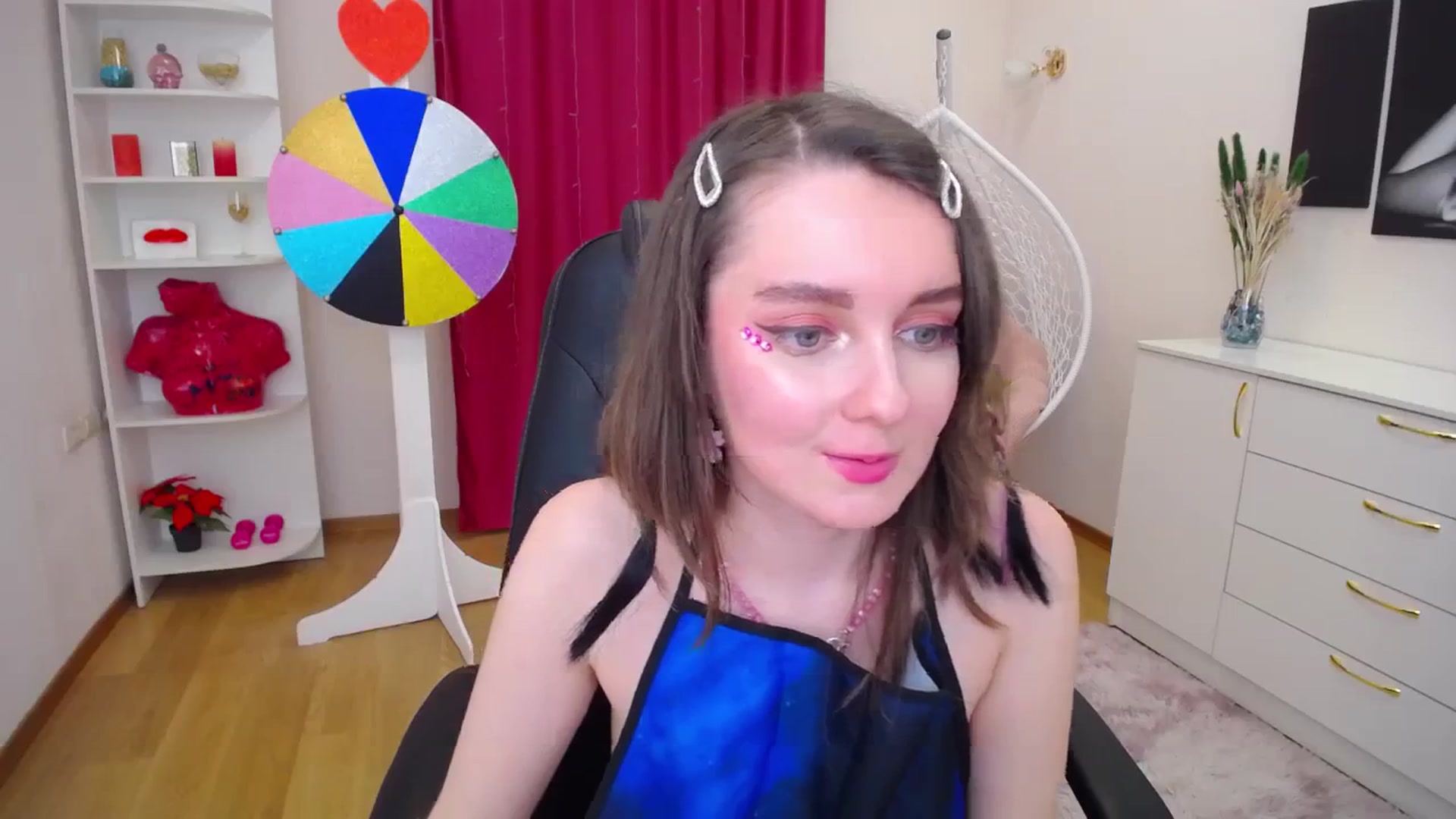 Gallery image thumbnail from Milim_Nava's myfreecams stream on, 11/08/2023, 17:03 image 7 of 20