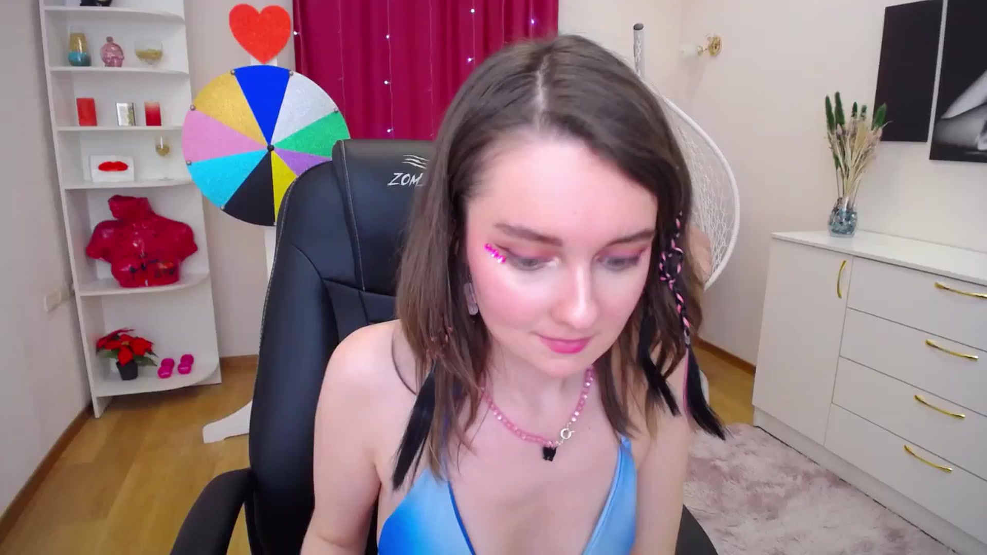 Gallery image thumbnail from Milim_Nava's myfreecams stream on, 11/08/2023, 17:03 image 16 of 20