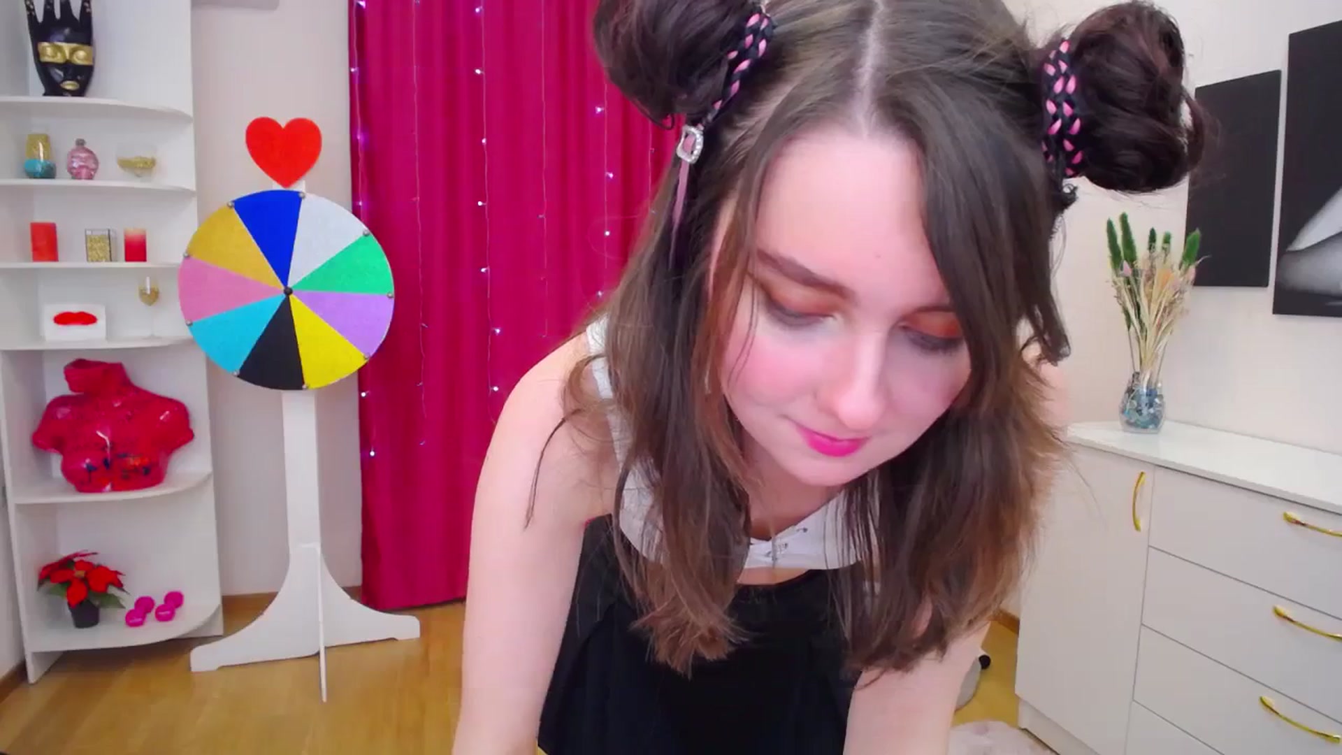 Gallery image thumbnail from Milim_Nava's myfreecams stream on, 11/13/2023, 06:20 image 14 of 20