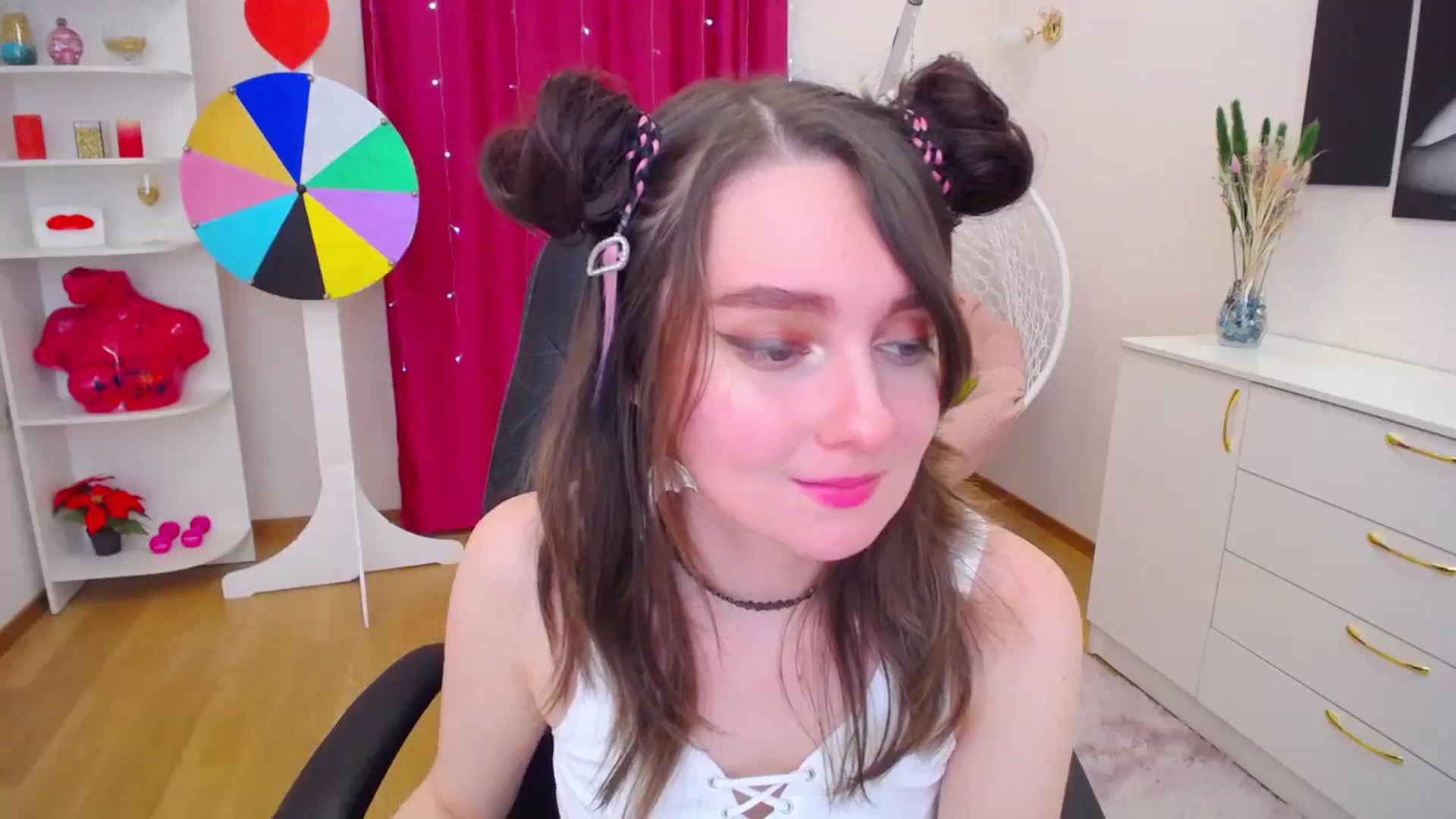 Gallery image thumbnail from Milim_Nava's myfreecams stream on, 11/13/2023, 06:20 image 7 of 20