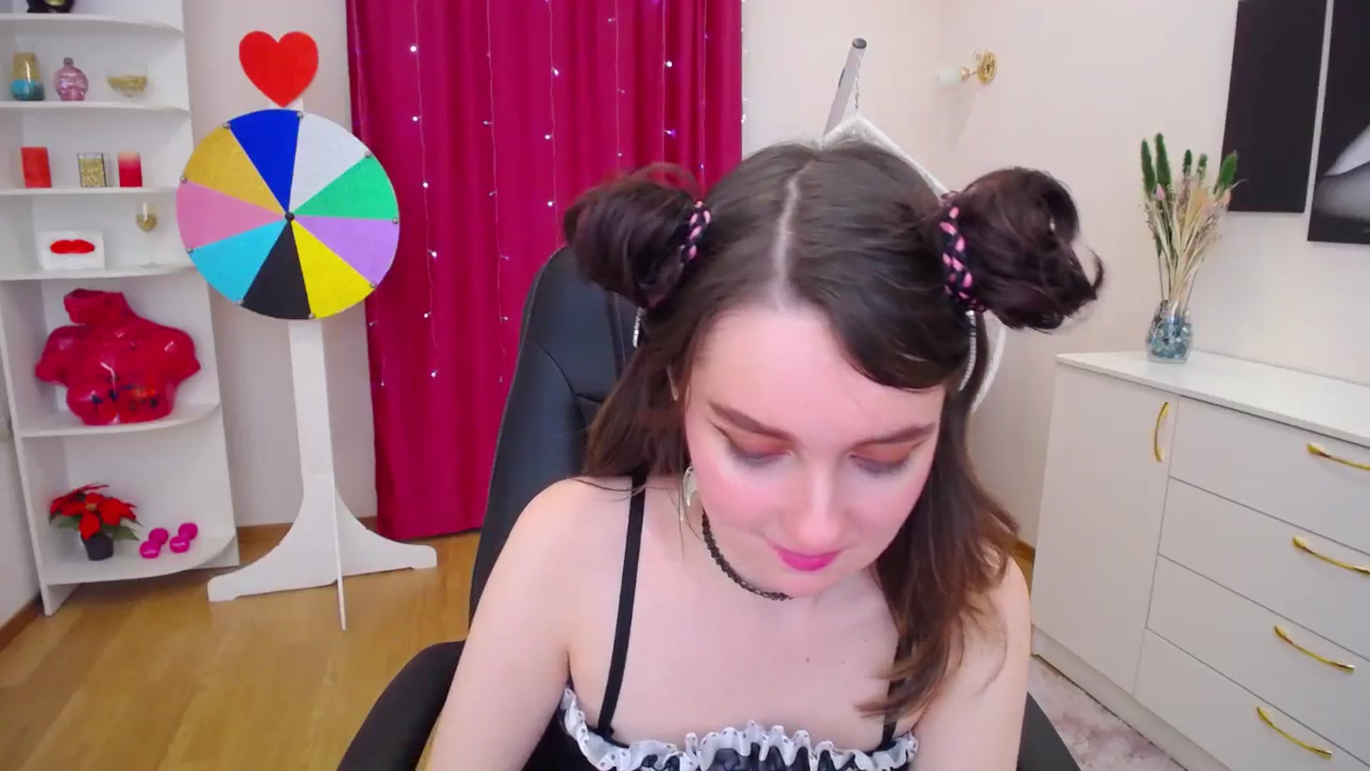 Gallery image thumbnail from Milim_Nava's myfreecams stream on, 11/13/2023, 09:47 image 3 of 20