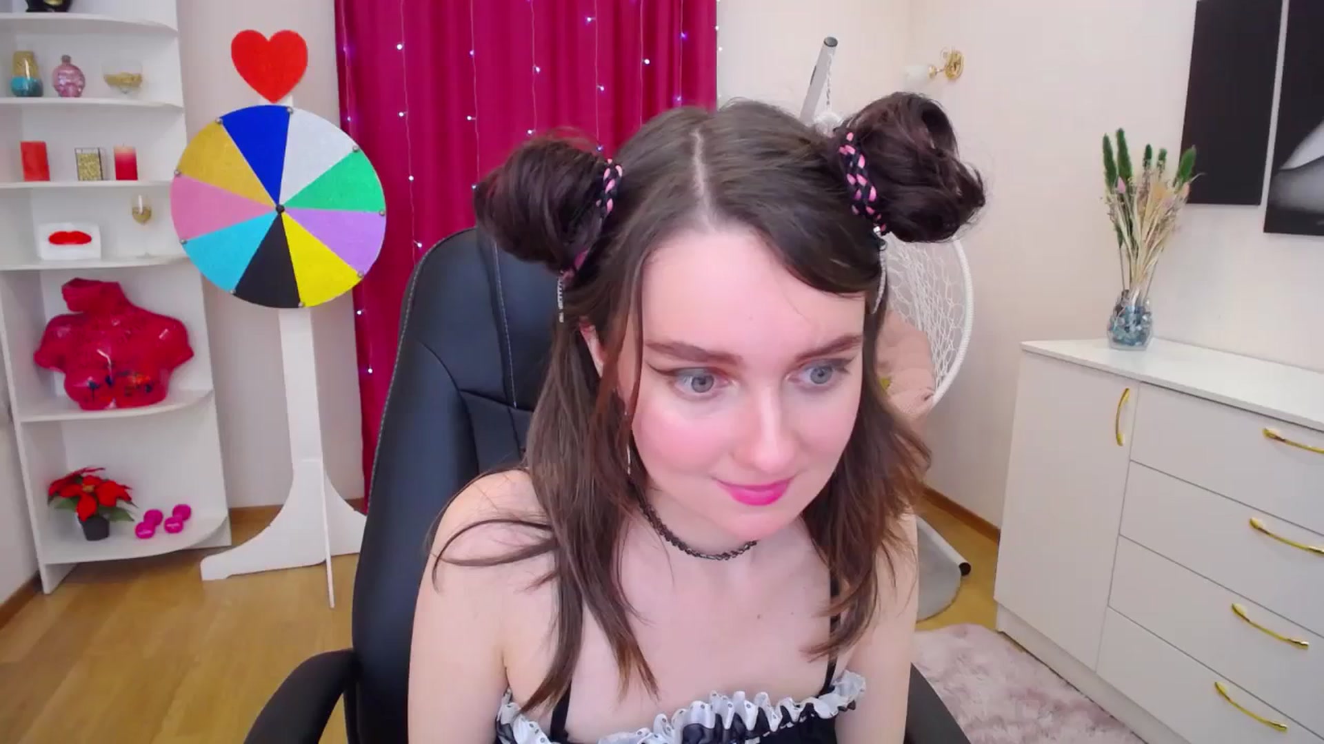 Gallery image thumbnail from Milim_Nava's myfreecams stream on, 11/13/2023, 09:47 image 1 of 20