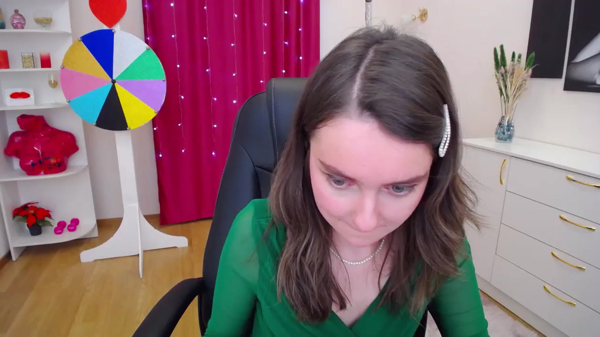 Gallery image thumbnail from Milim_Nava's myfreecams stream on, 11/15/2023, 08:18 image 9 of 20
