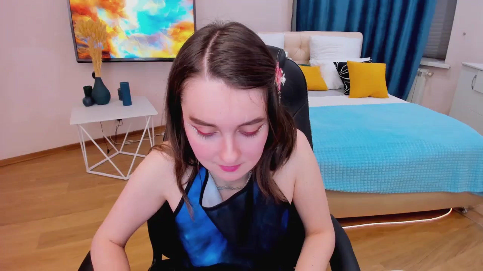 Gallery image thumbnail from Milim_Nava's myfreecams stream on, 11/18/2023, 16:26 image 13 of 20