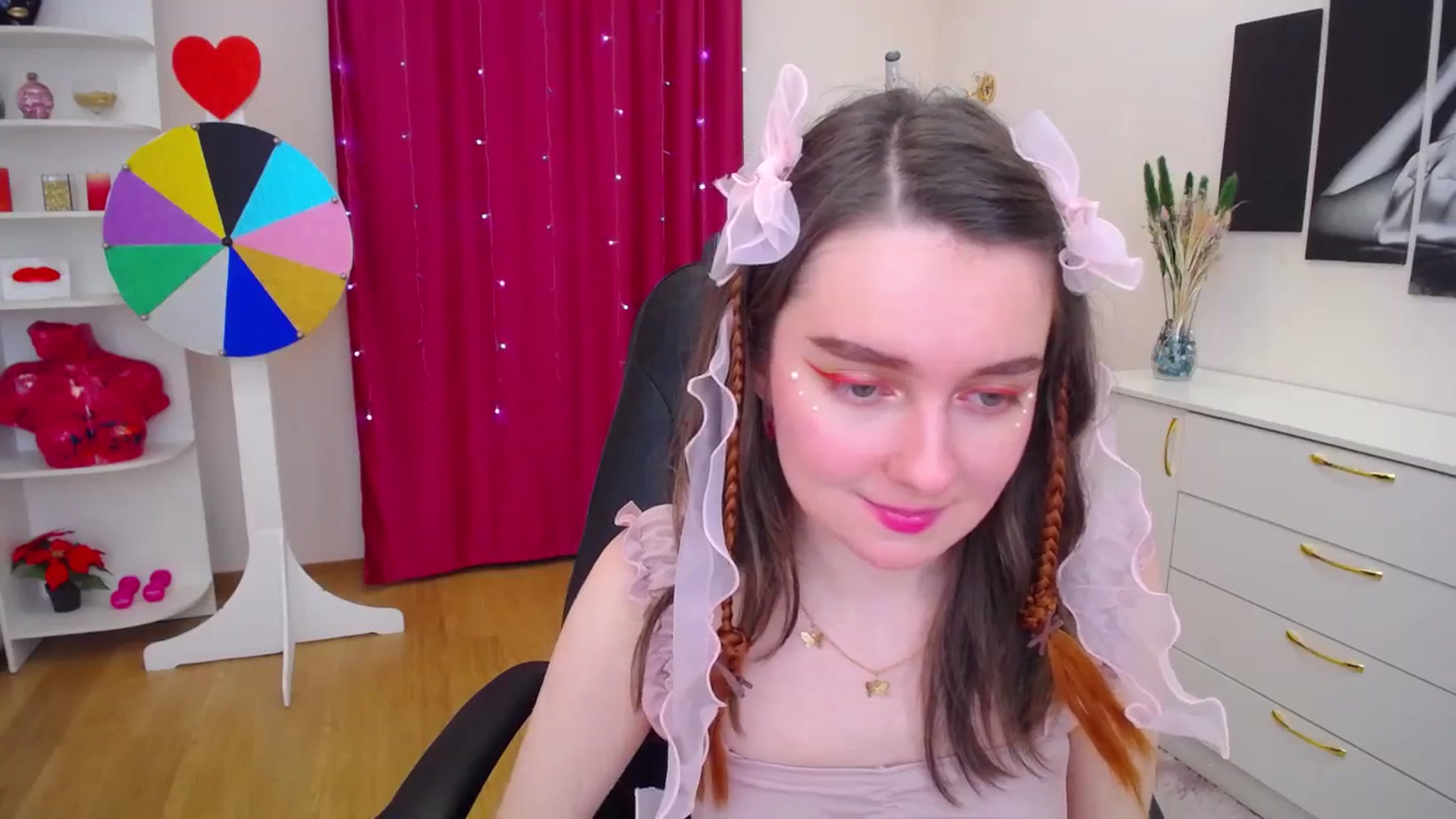 Gallery image thumbnail from Milim_Nava's myfreecams stream on, 11/19/2023, 21:41 image 4 of 20