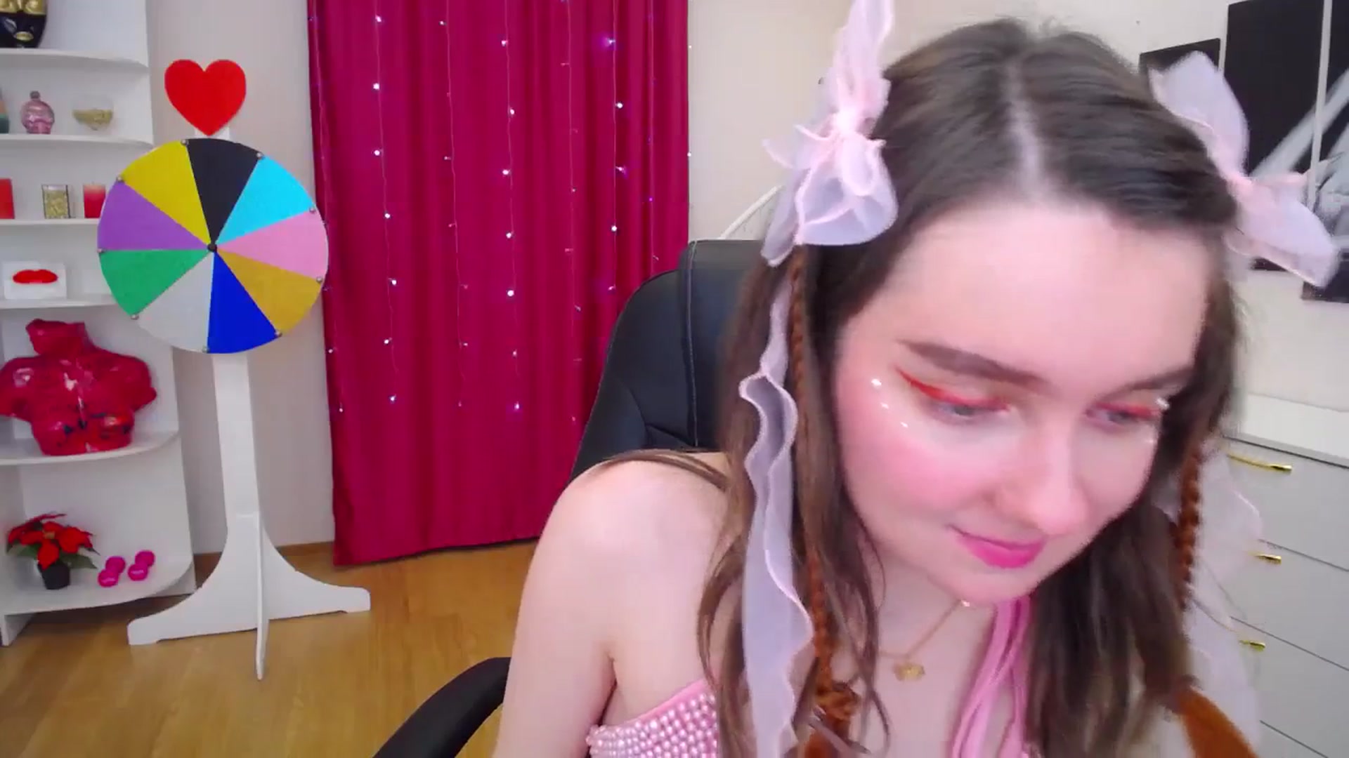 Gallery image thumbnail from Milim_Nava's myfreecams stream on, 11/19/2023, 21:41 image 16 of 20