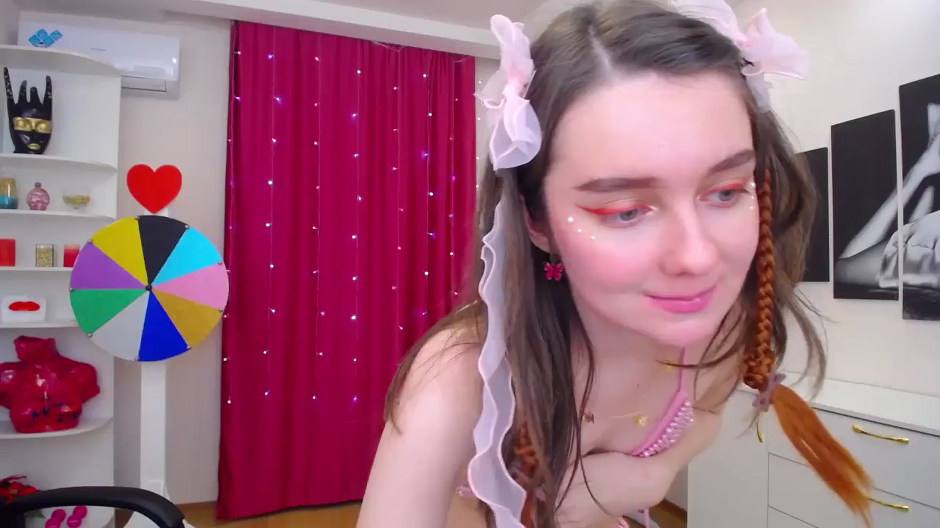 Gallery image thumbnail from Milim_Nava's myfreecams stream on, 11/19/2023, 22:38 image 17 of 20