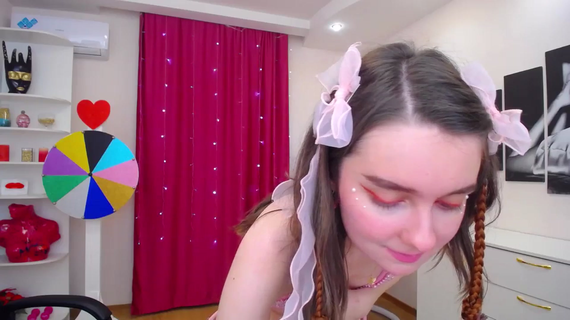 Gallery image thumbnail from Milim_Nava's myfreecams stream on, 11/19/2023, 22:38 image 14 of 20