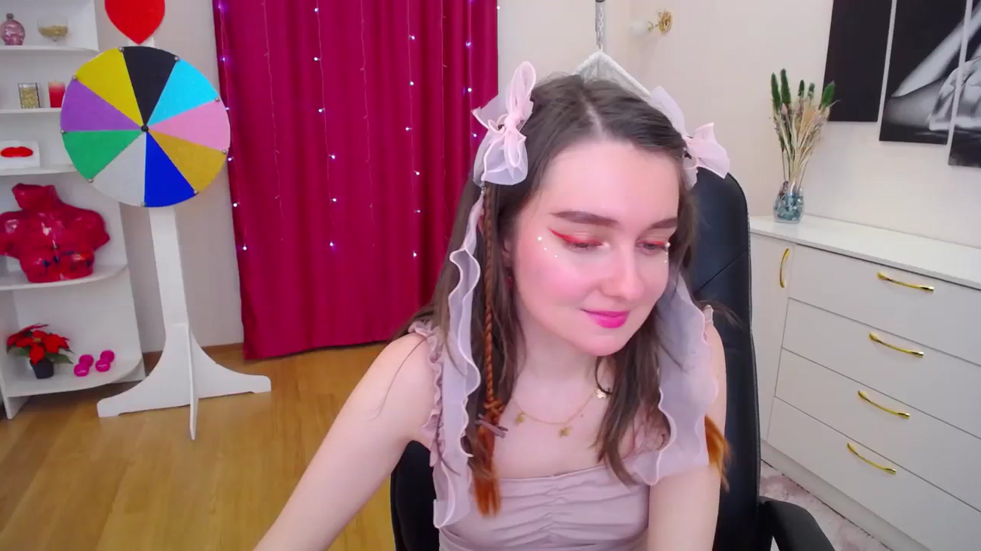 Gallery image thumbnail from Milim_Nava's myfreecams stream on, 11/20/2023, 24:00 image 13 of 20