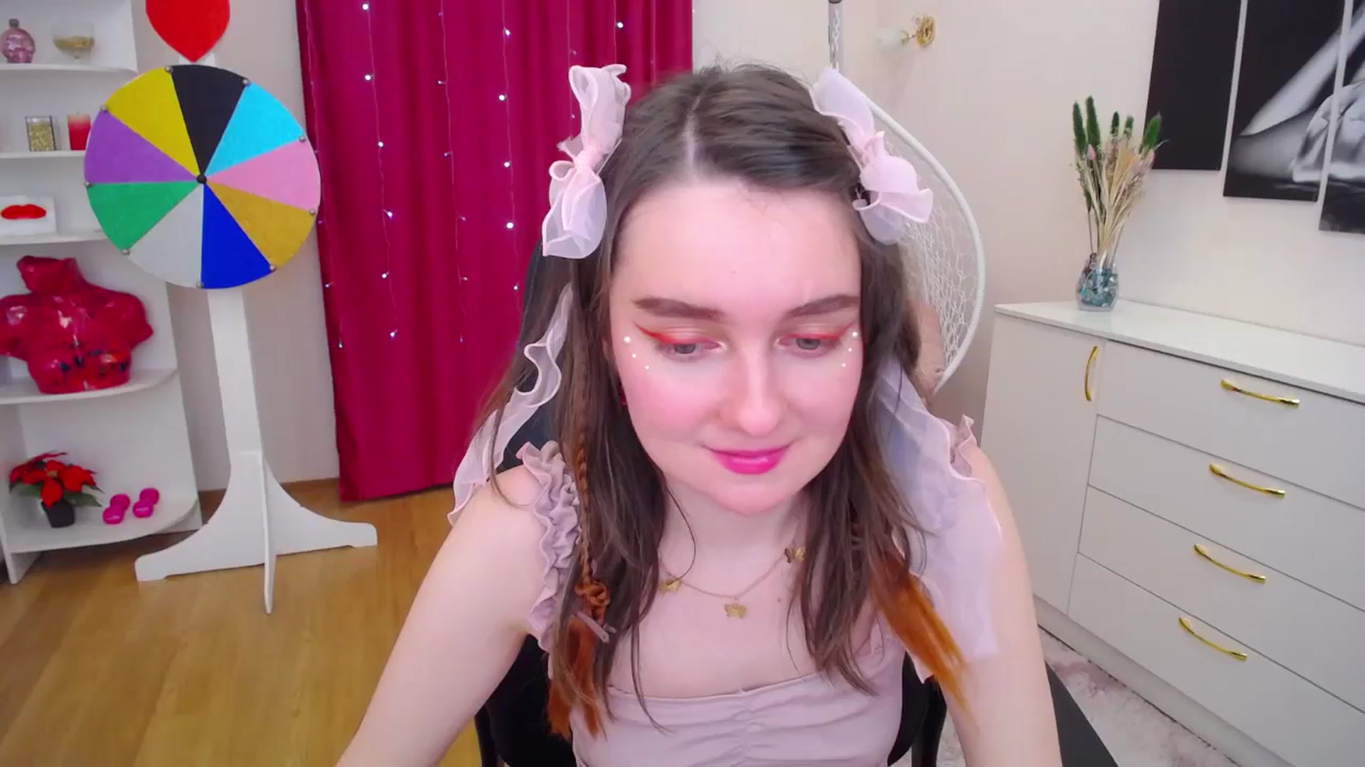 Gallery image thumbnail from Milim_Nava's myfreecams stream on, 11/20/2023, 24:00 image 1 of 20