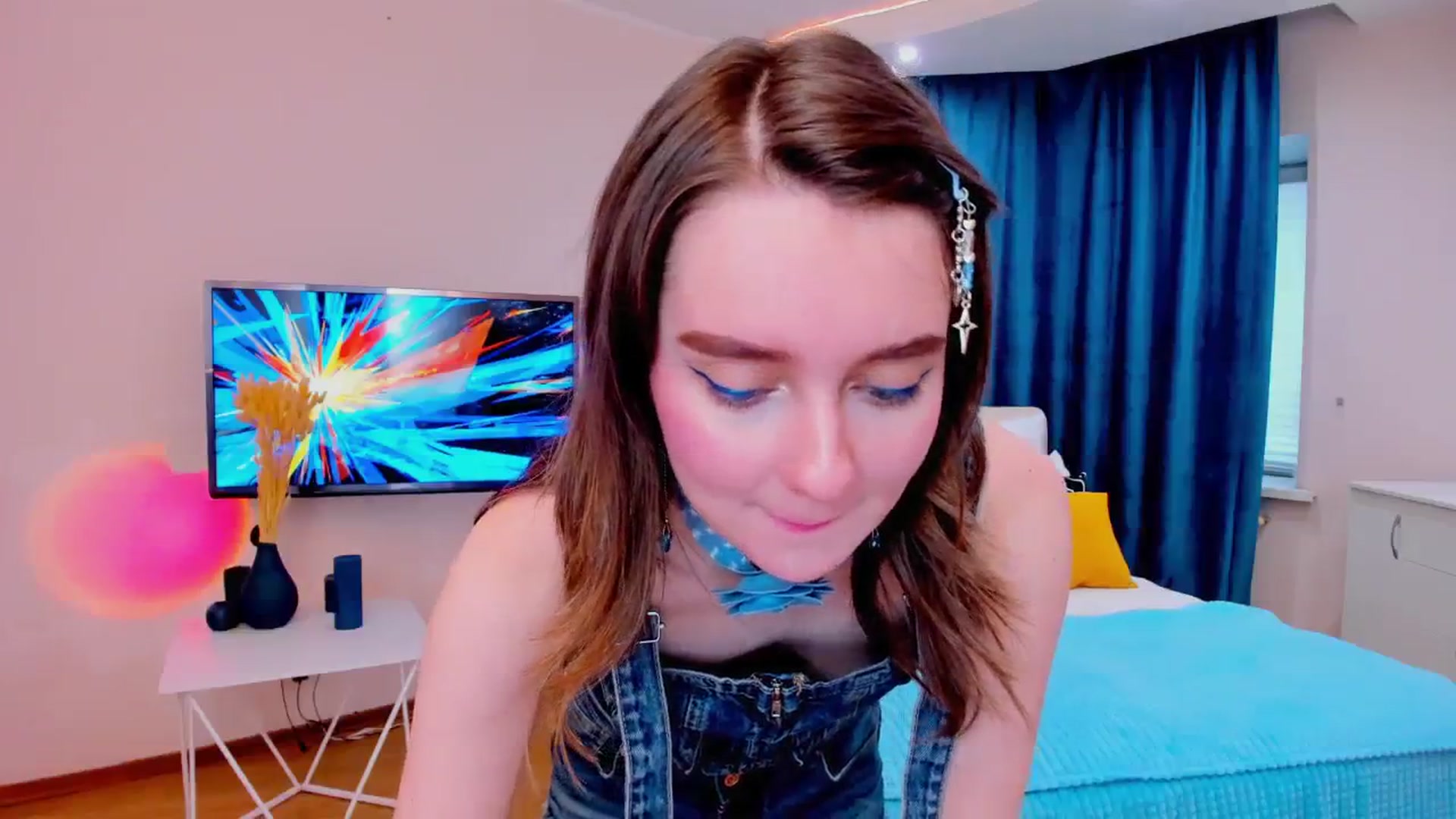 Gallery image thumbnail from Milim_Nava's myfreecams stream on, 11/21/2023, 07:10 image 15 of 20