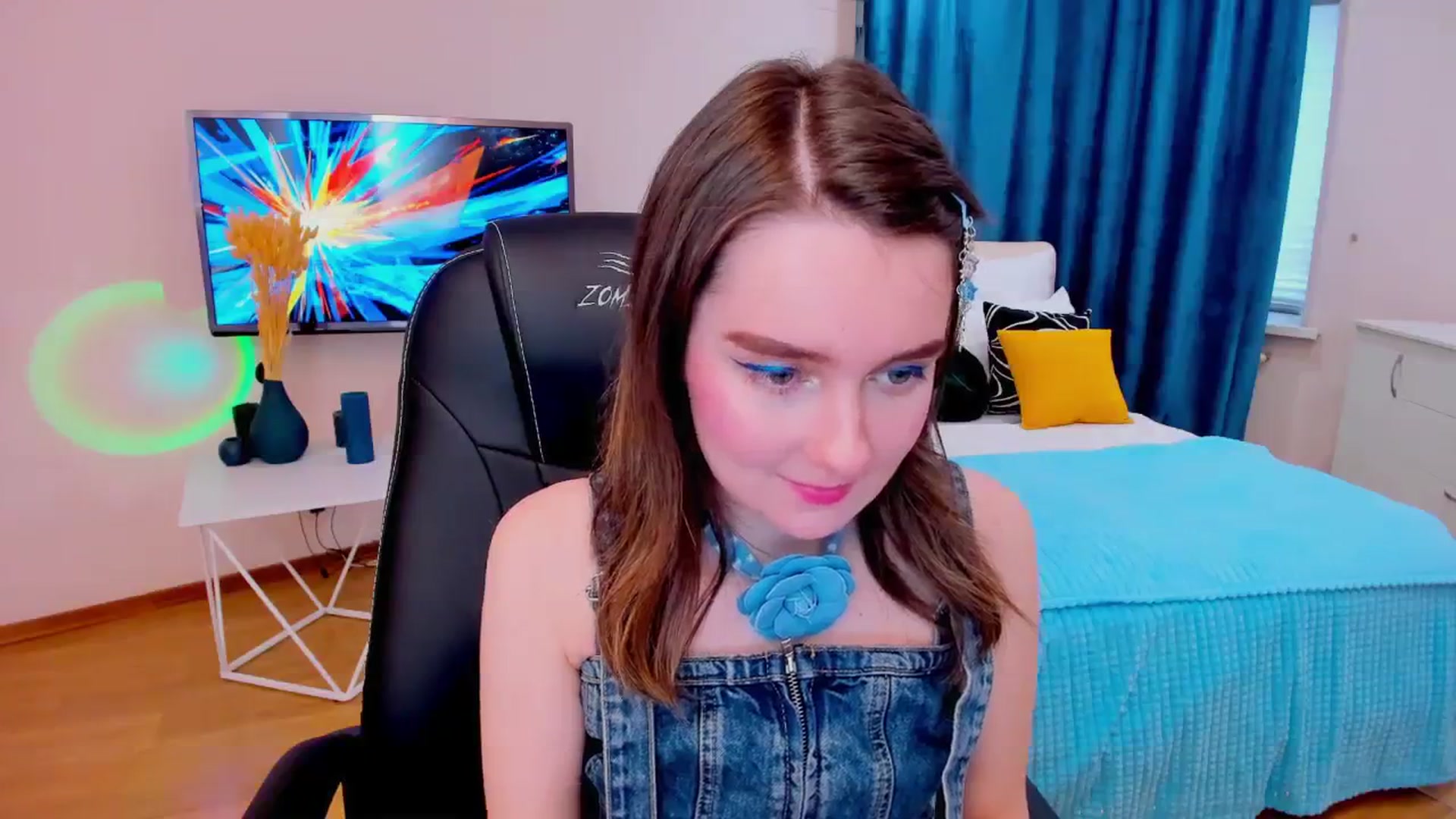 Gallery image thumbnail from Milim_Nava's myfreecams stream on, 11/21/2023, 07:10 image 7 of 20