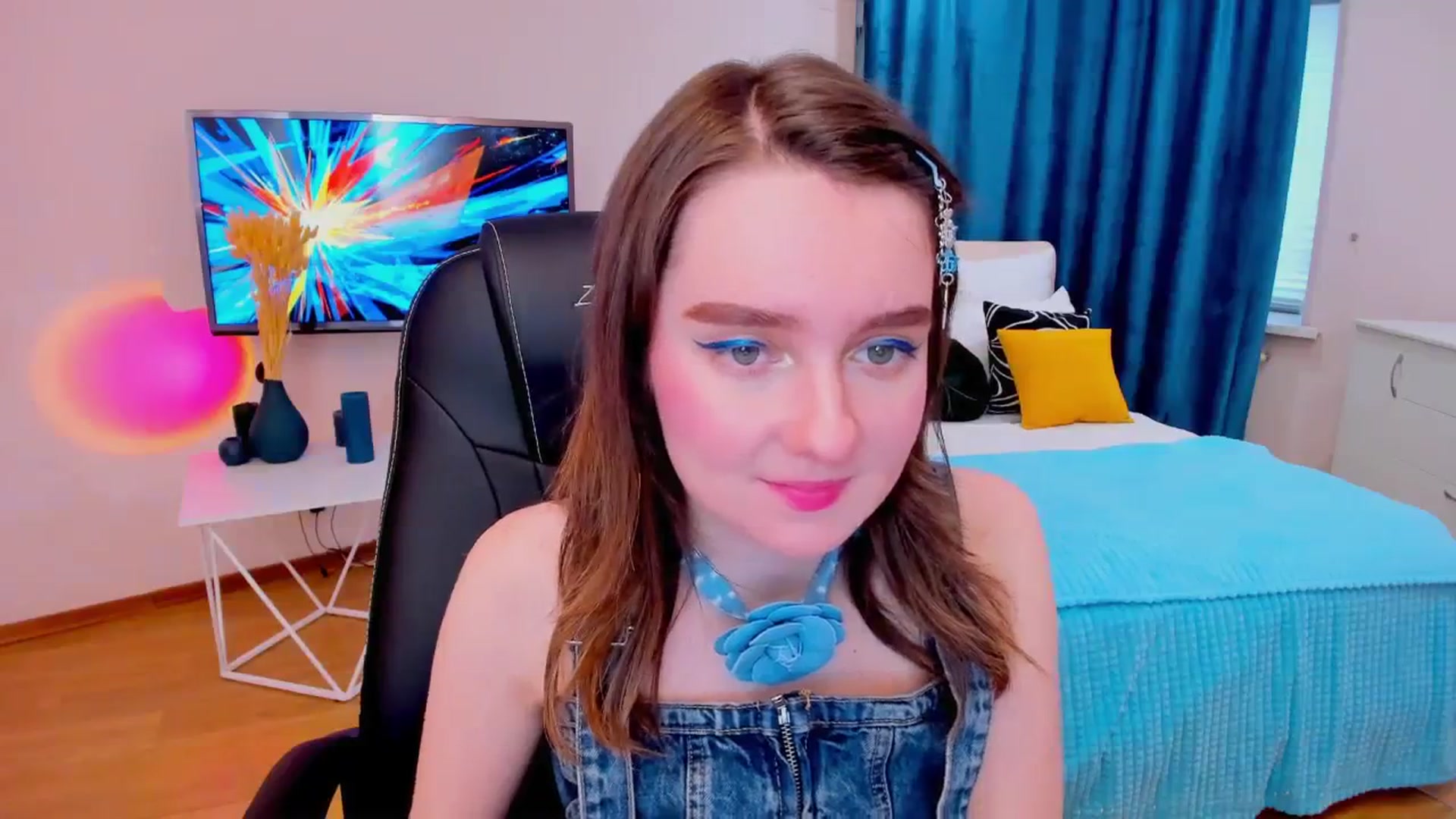 Gallery image thumbnail from Milim_Nava's myfreecams stream on, 11/21/2023, 07:10 image 9 of 20