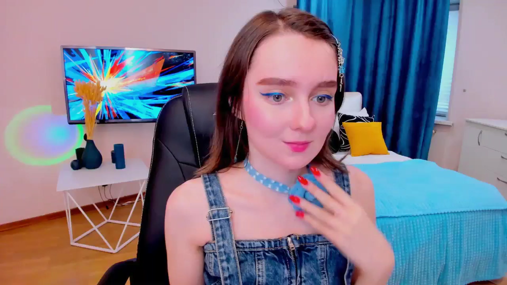 Gallery image thumbnail from Milim_Nava's myfreecams stream on, 11/21/2023, 07:10 image 1 of 20