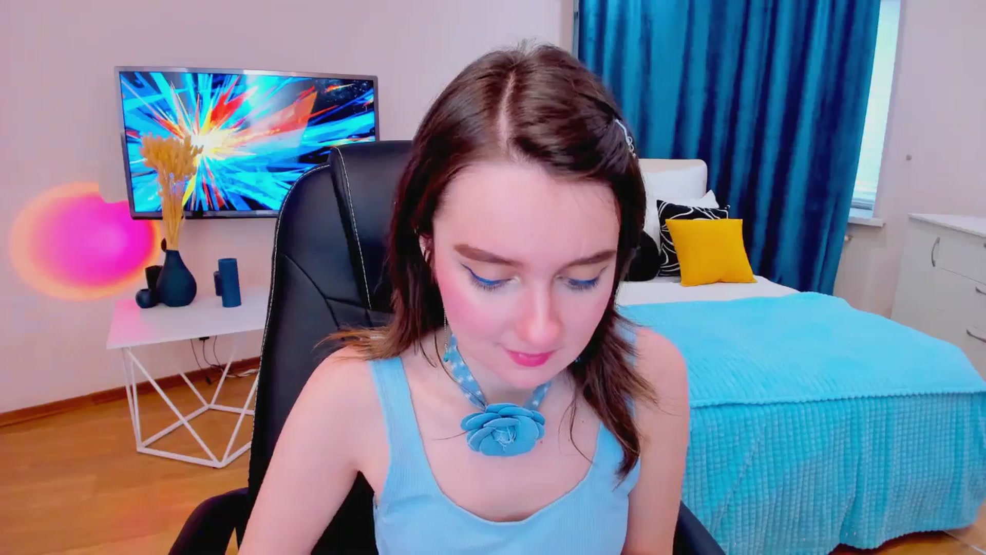 Gallery image thumbnail from Milim_Nava's myfreecams stream on, 11/21/2023, 09:06 image 7 of 20