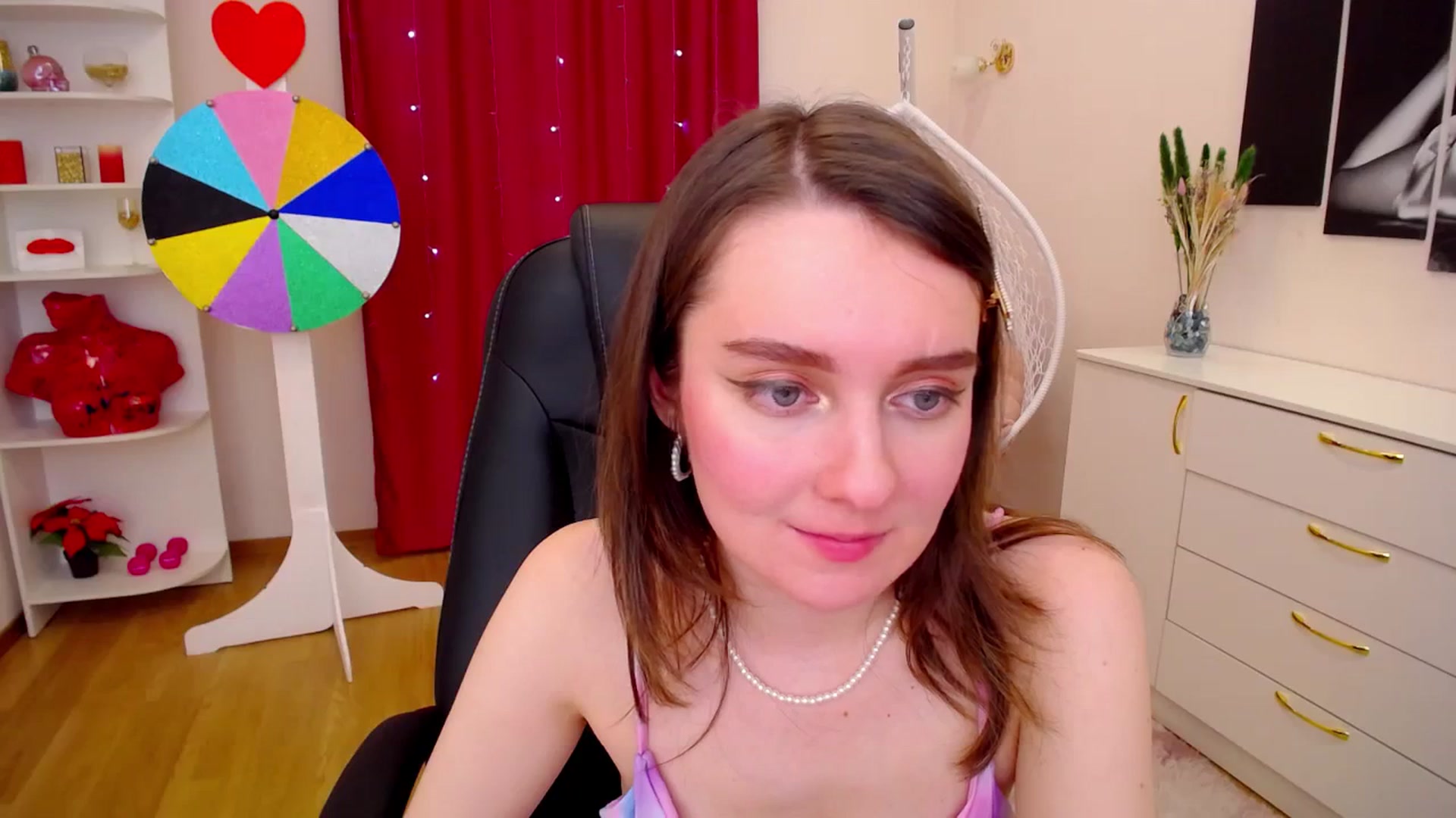 Gallery image thumbnail from Milim_Nava's myfreecams stream on, 11/22/2023, 09:48 image 9 of 20