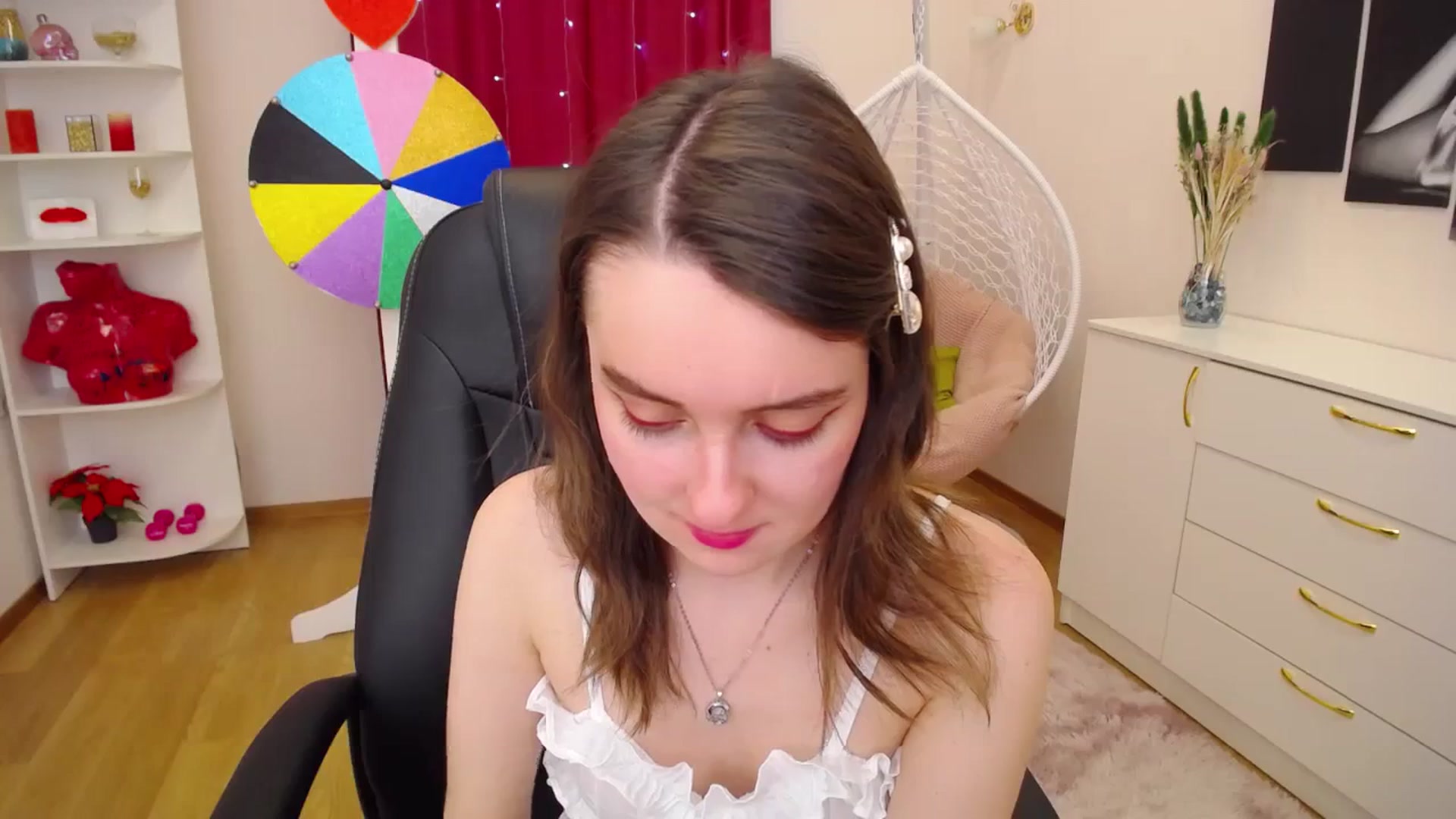 Gallery image thumbnail from Milim_Nava's myfreecams stream on, 11/23/2023, 08:13 image 3 of 20