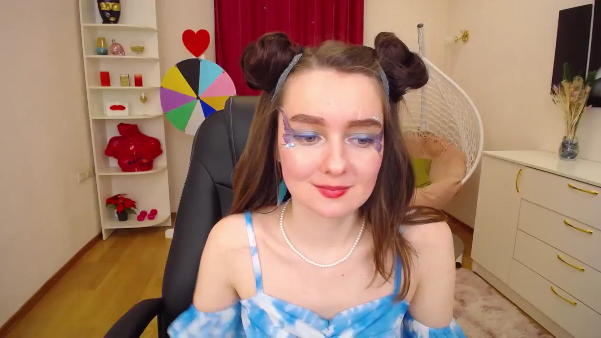 Gallery image thumbnail from Milim_Nava's myfreecams stream on, 11/26/2023, 10:45 image 14 of 20