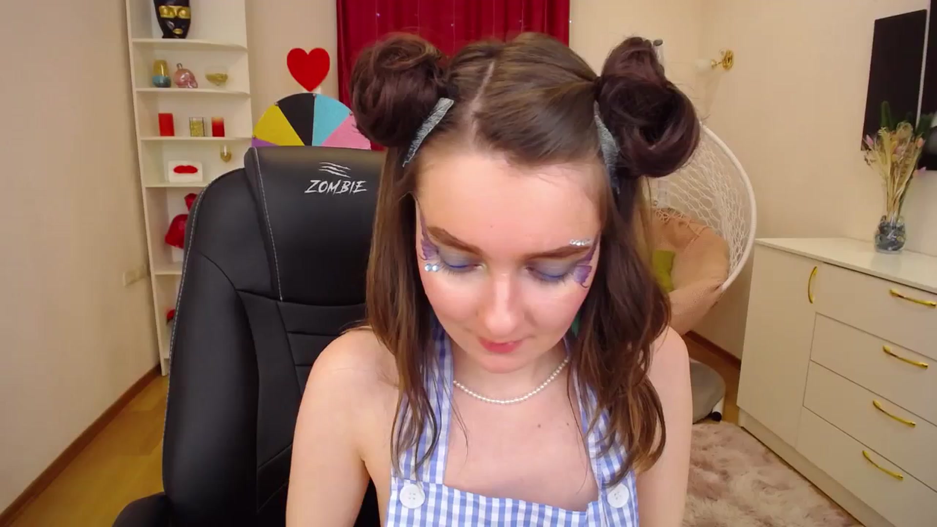 Gallery image thumbnail from Milim_Nava's myfreecams stream on, 11/26/2023, 15:33 image 9 of 20