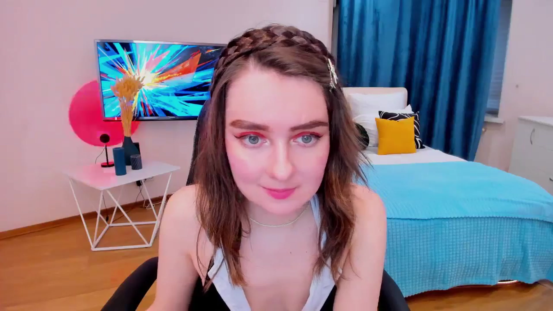 Gallery image thumbnail from Milim_Nava's myfreecams stream on, 11/30/2023, 12:06 image 19 of 20