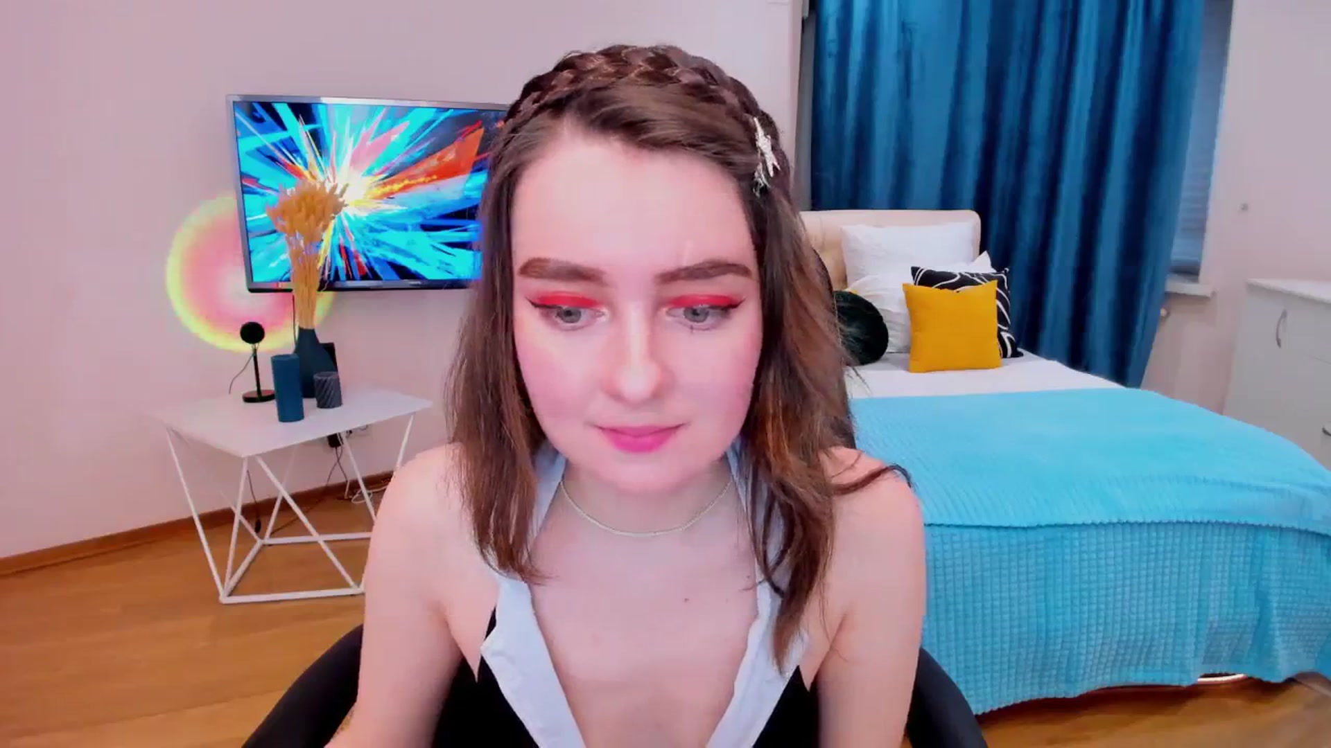 Gallery image thumbnail from Milim_Nava's myfreecams stream on, 11/30/2023, 12:06 image 17 of 20