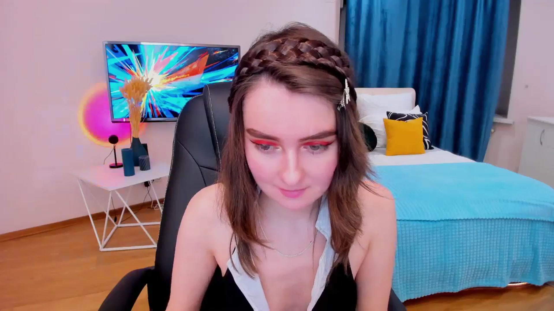 Gallery image thumbnail from Milim_Nava's myfreecams stream on, 11/30/2023, 14:40 image 3 of 20