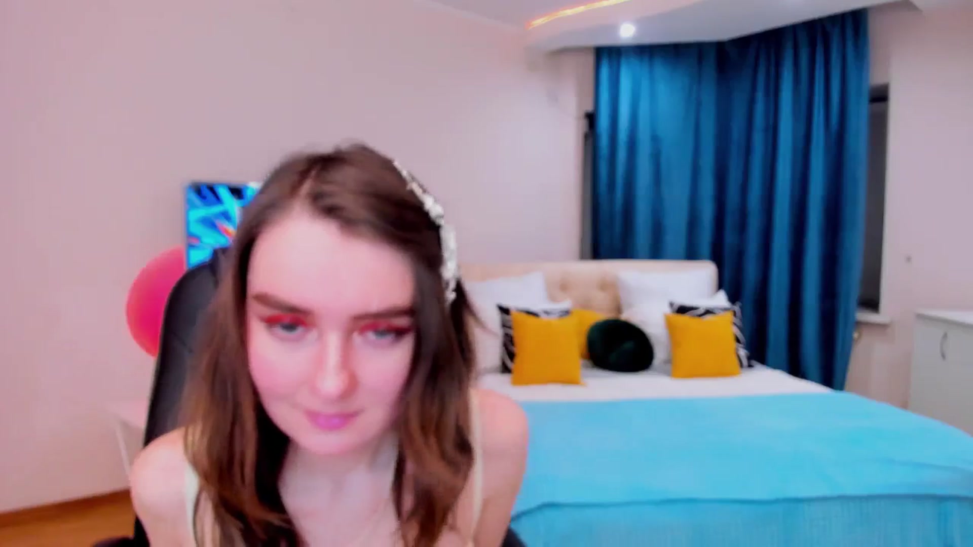 Gallery image thumbnail from Milim_Nava's myfreecams stream on, 11/30/2023, 15:33 image 7 of 20