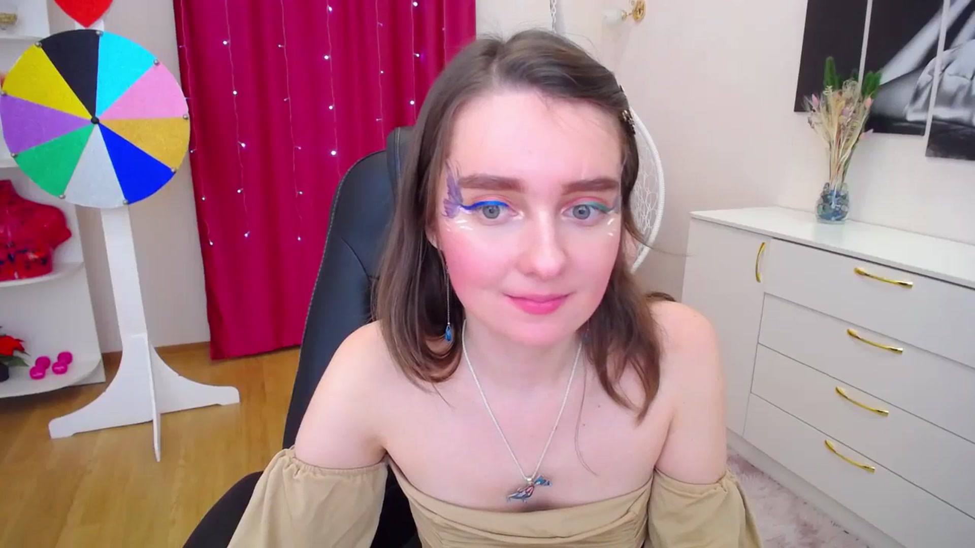 Gallery image thumbnail from Milim_Nava's myfreecams stream on, 12/02/2023, 09:47 image 7 of 20