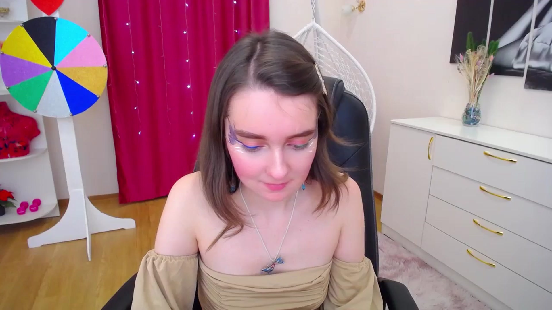 Gallery image thumbnail from Milim_Nava's myfreecams stream on, 12/02/2023, 09:47 image 3 of 20