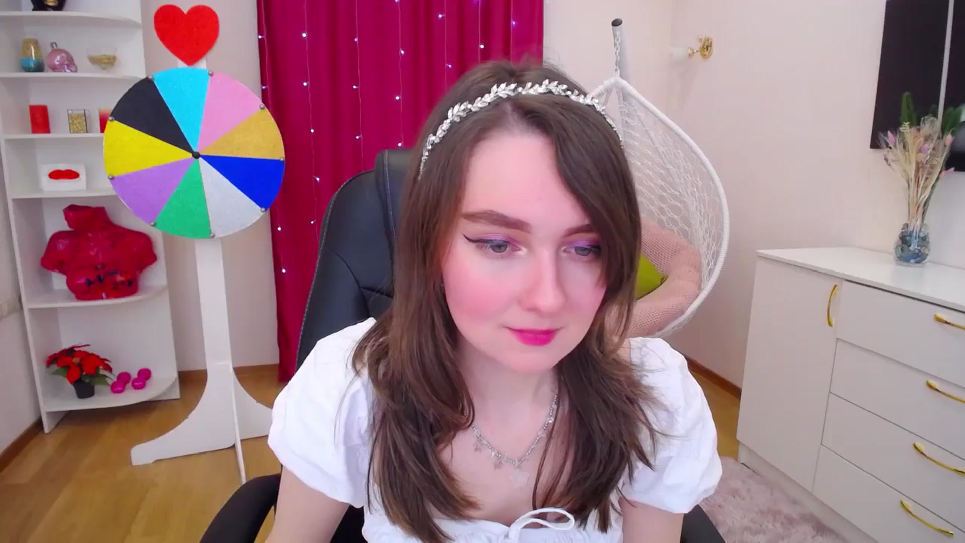 Gallery image thumbnail from Milim_Nava's myfreecams stream on, 12/04/2023, 03:43 image 4 of 20