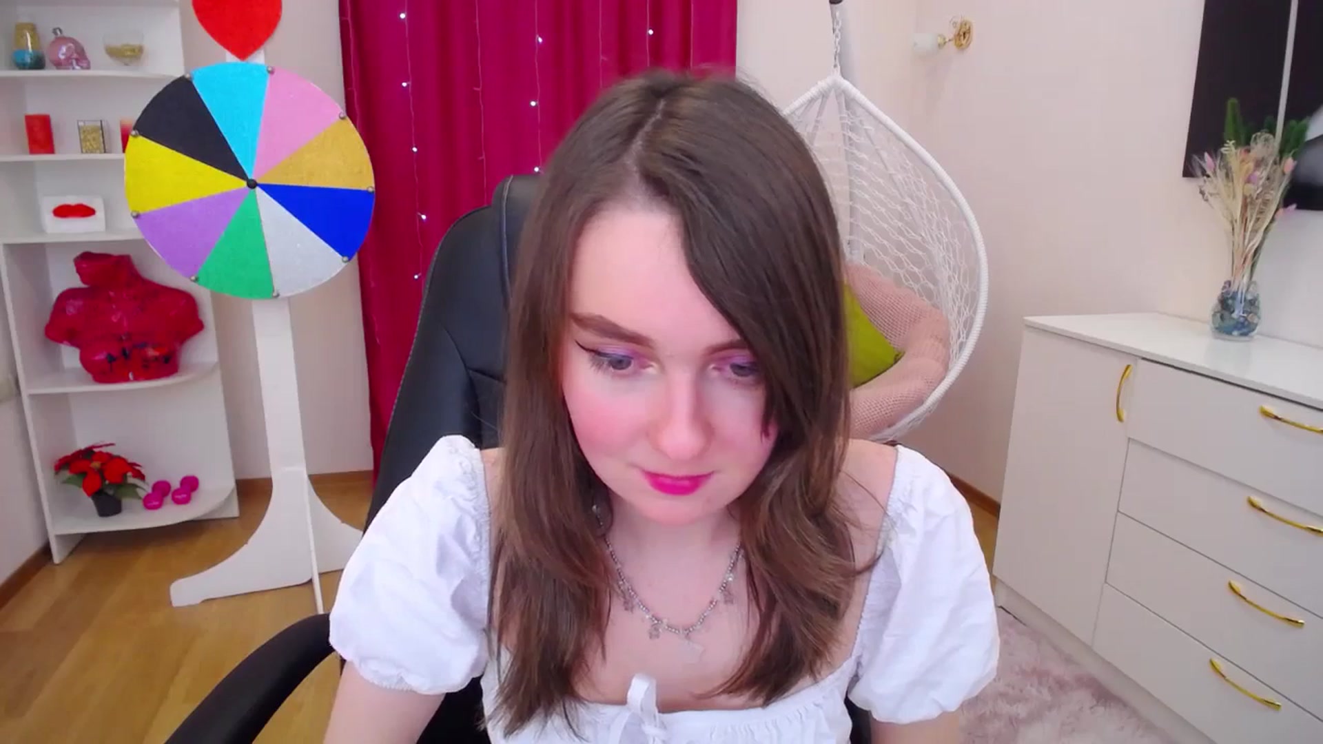 Gallery image thumbnail from Milim_Nava's myfreecams stream on, 12/04/2023, 07:46 image 5 of 20