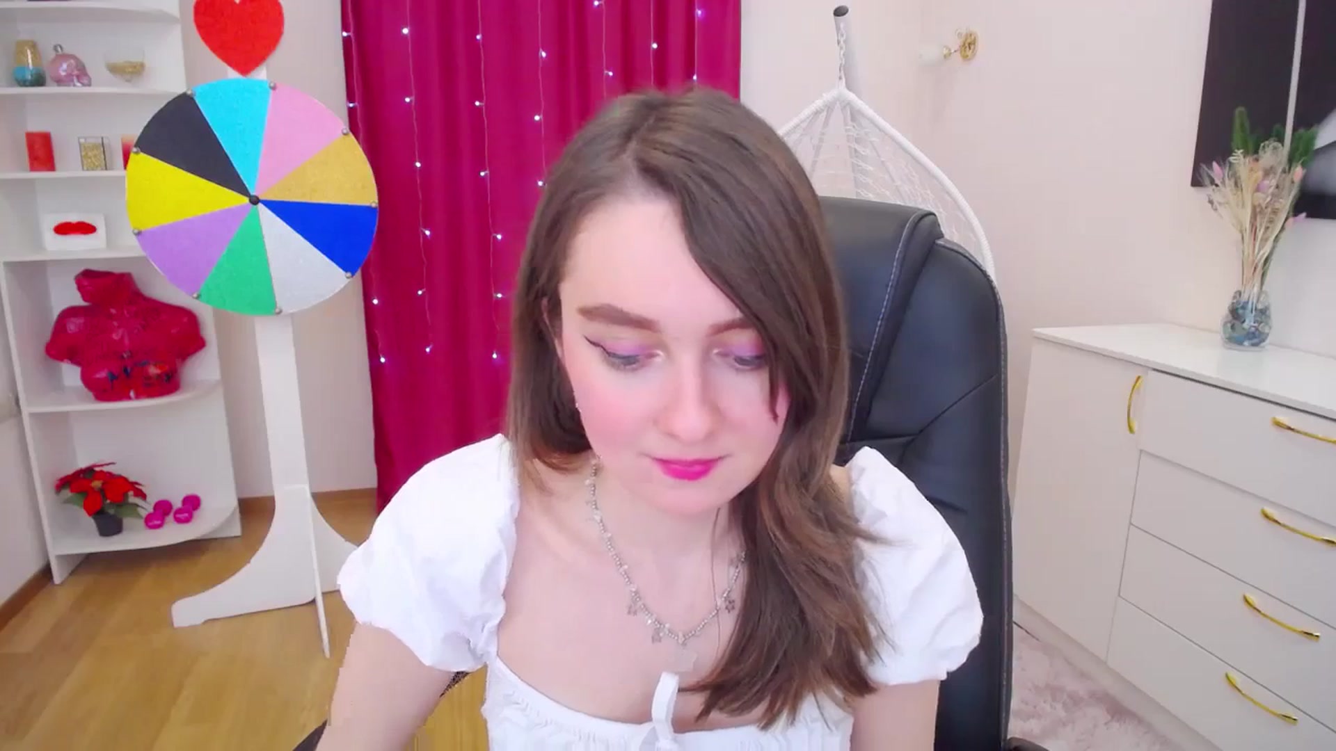 Gallery image thumbnail from Milim_Nava's myfreecams stream on, 12/04/2023, 07:46 image 19 of 20