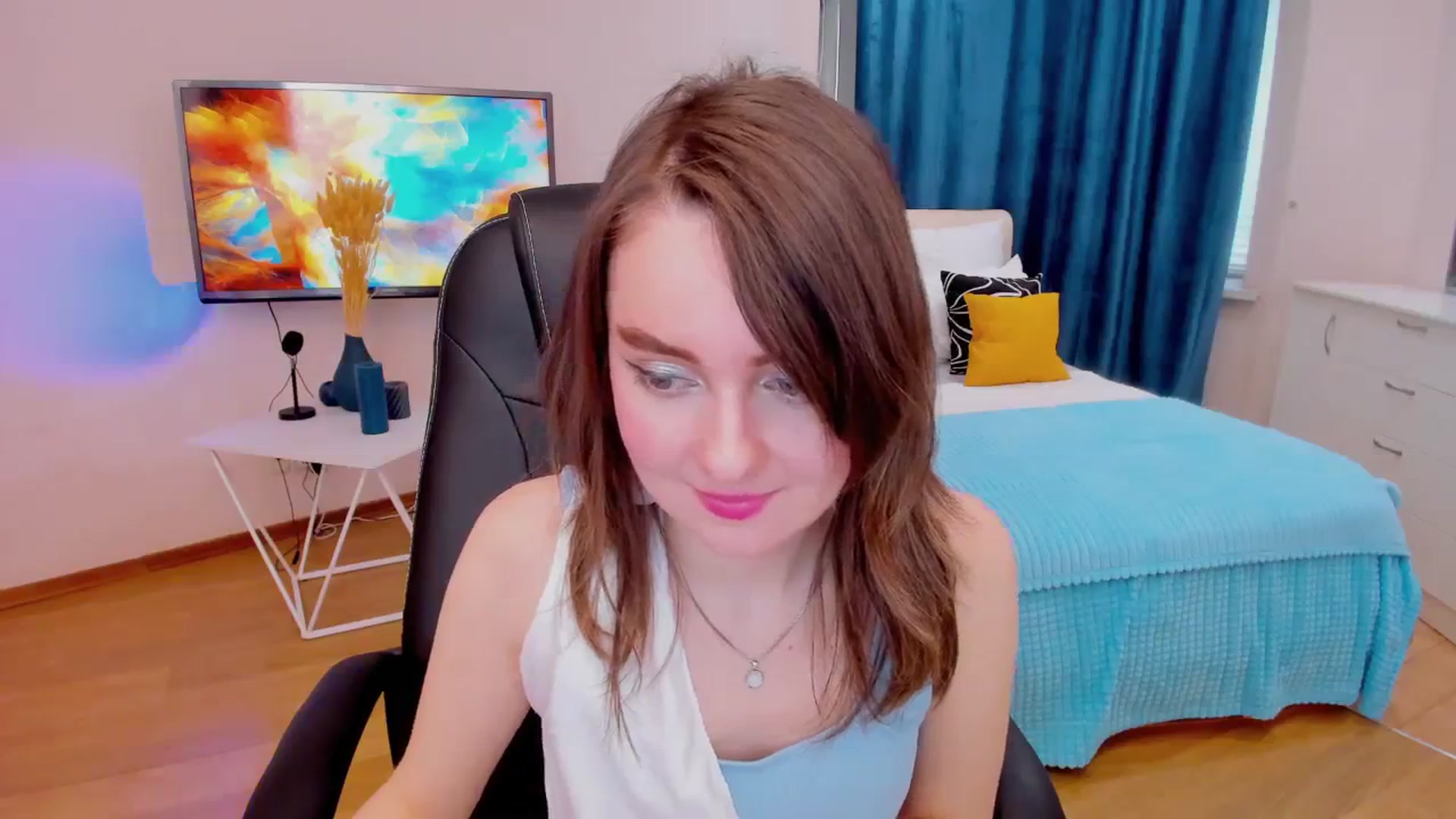 Gallery image thumbnail from Milim_Nava's myfreecams stream on, 12/05/2023, 09:53 image 2 of 20