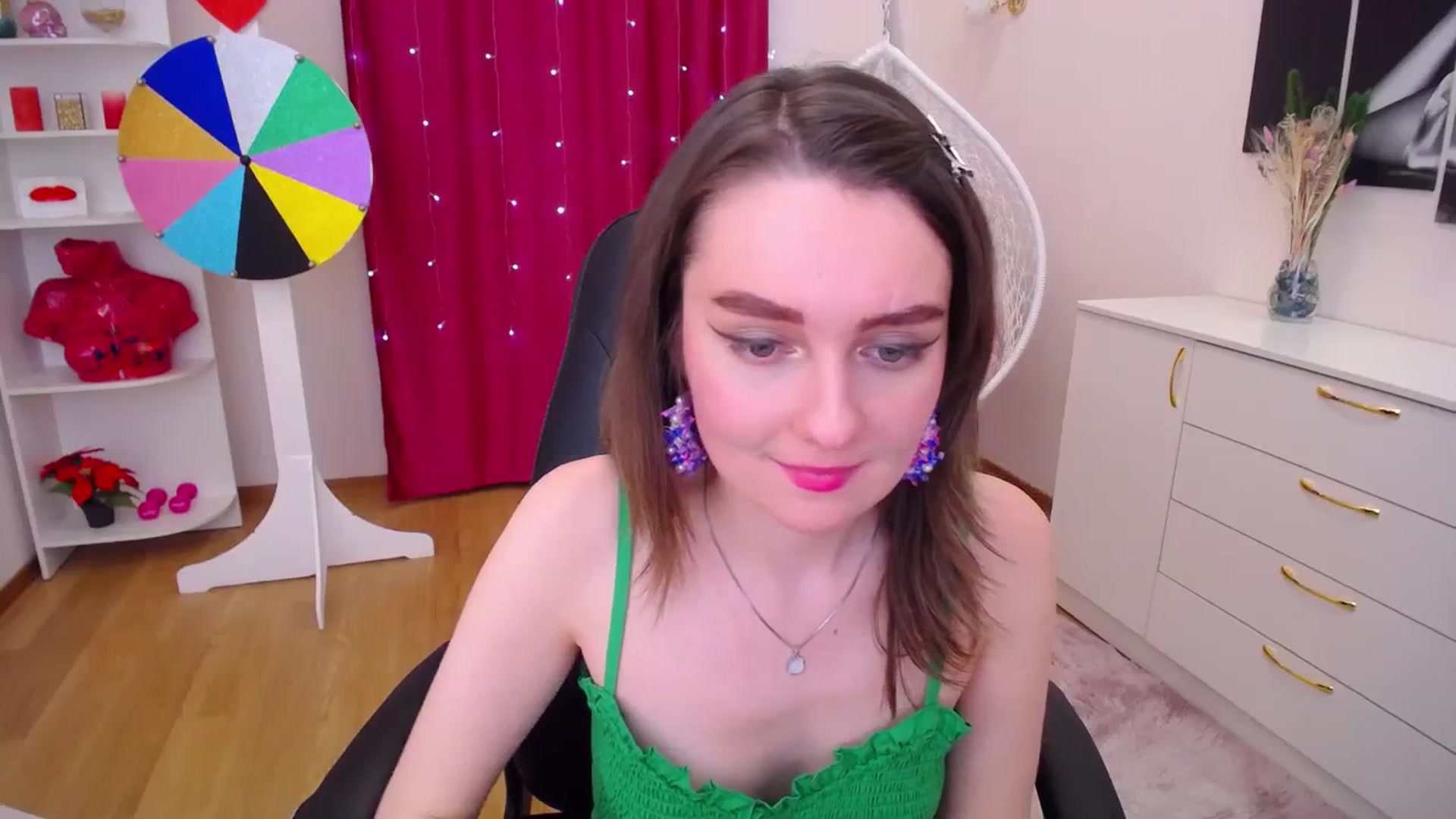 Gallery image thumbnail from Milim_Nava's myfreecams stream on, 12/07/2023, 09:18 image 15 of 20