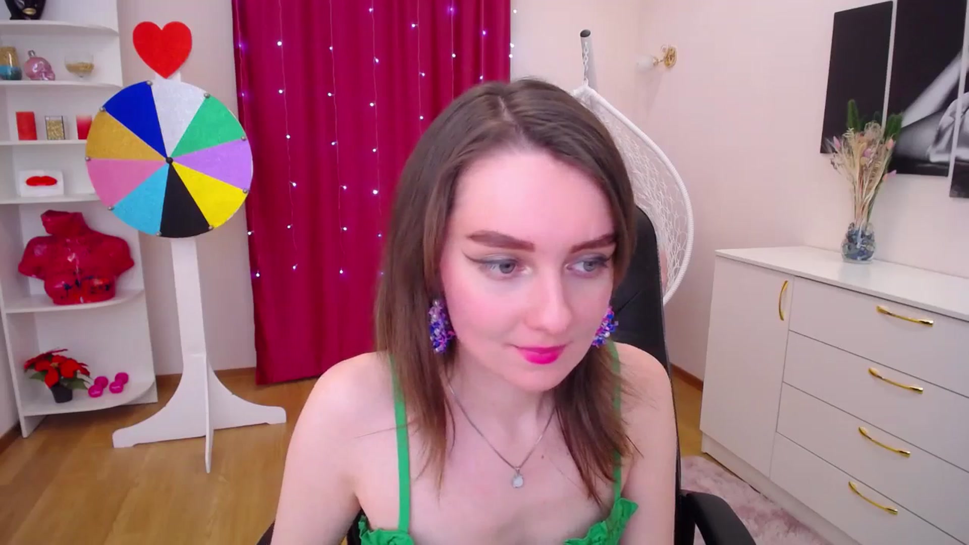 Gallery image thumbnail from Milim_Nava's myfreecams stream on, 12/07/2023, 09:18 image 7 of 20