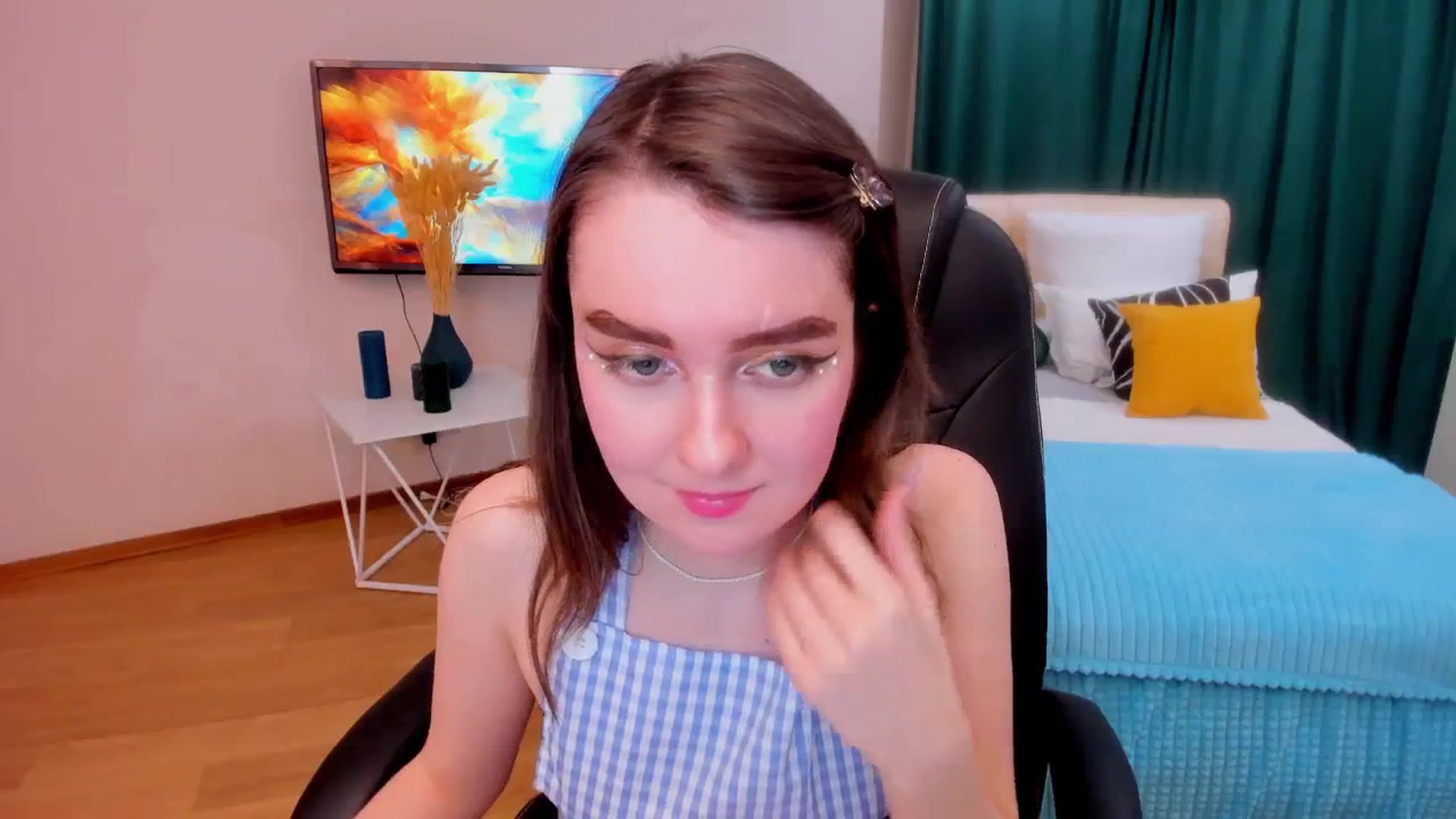 Gallery image thumbnail from Milim_Nava's myfreecams stream on, 12/09/2023, 16:37 image 8 of 20