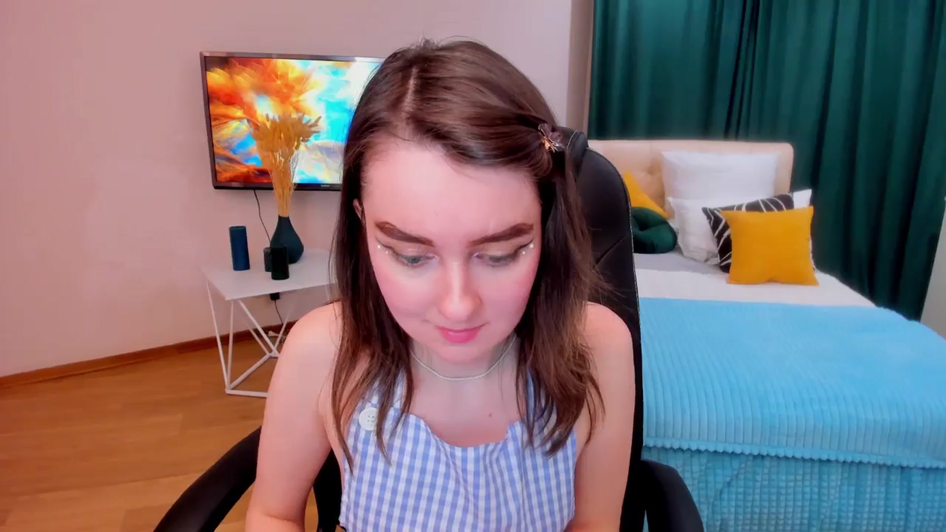 Gallery image thumbnail from Milim_Nava's myfreecams stream on, 12/09/2023, 16:37 image 12 of 20