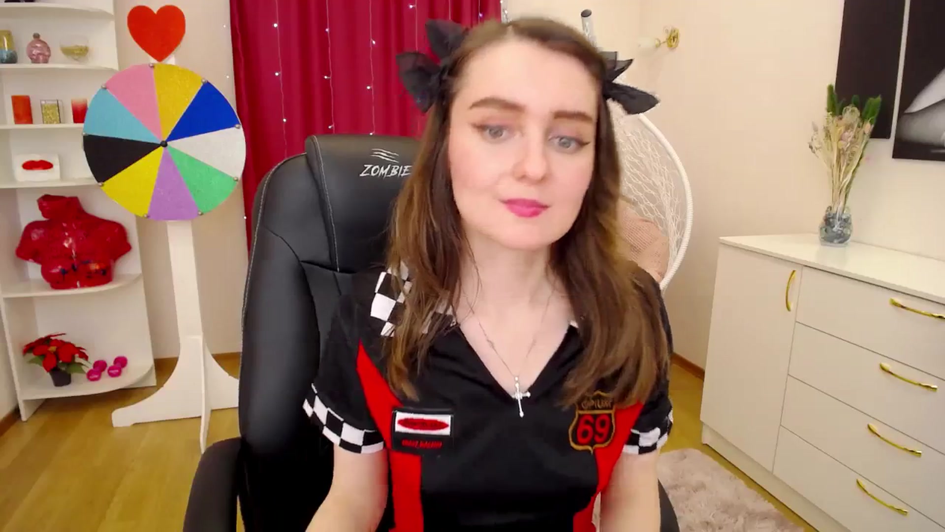 Gallery image thumbnail from Milim_Nava's myfreecams stream on, 12/11/2023, 08:36 image 9 of 20