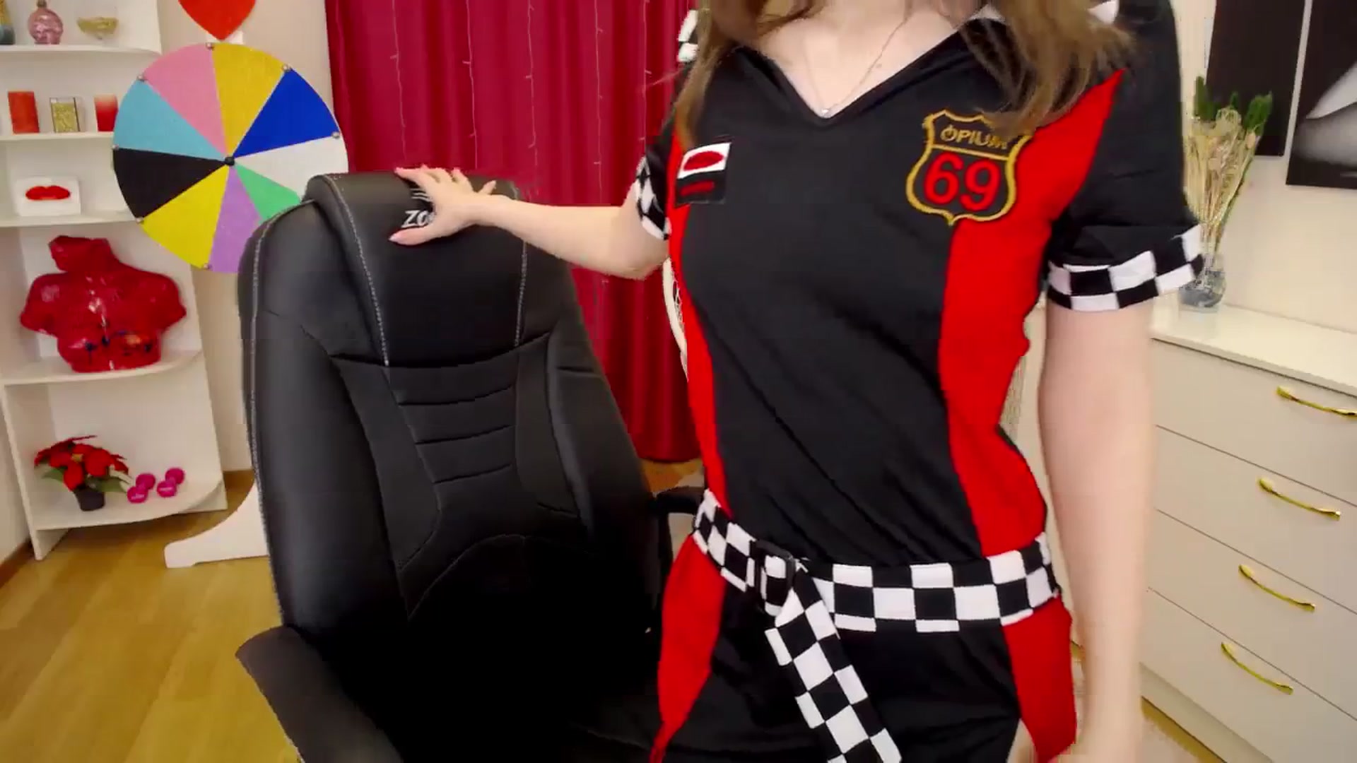 Gallery image thumbnail from Milim_Nava's myfreecams stream on, 12/11/2023, 08:36 image 3 of 20