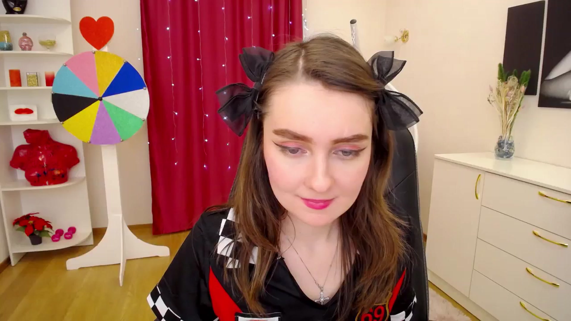 Gallery image thumbnail from Milim_Nava's myfreecams stream on, 12/11/2023, 08:36 image 14 of 20