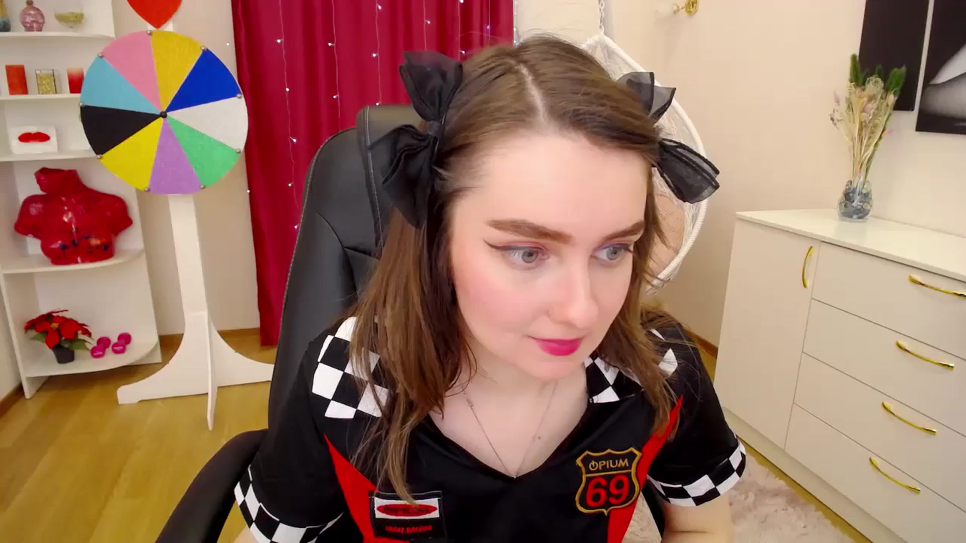 Gallery image thumbnail from Milim_Nava's myfreecams stream on, 12/11/2023, 08:36 image 2 of 20