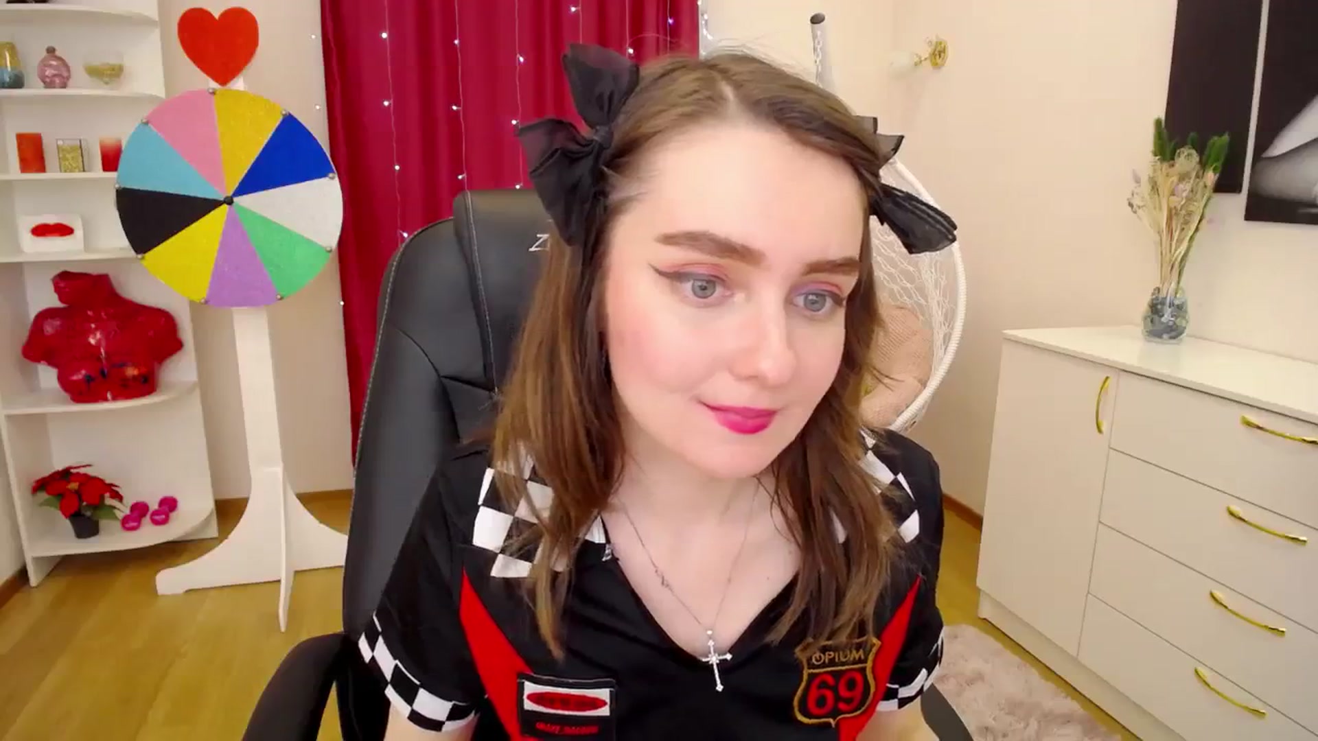 Gallery image thumbnail from Milim_Nava's myfreecams stream on, 12/11/2023, 08:36 image 8 of 20