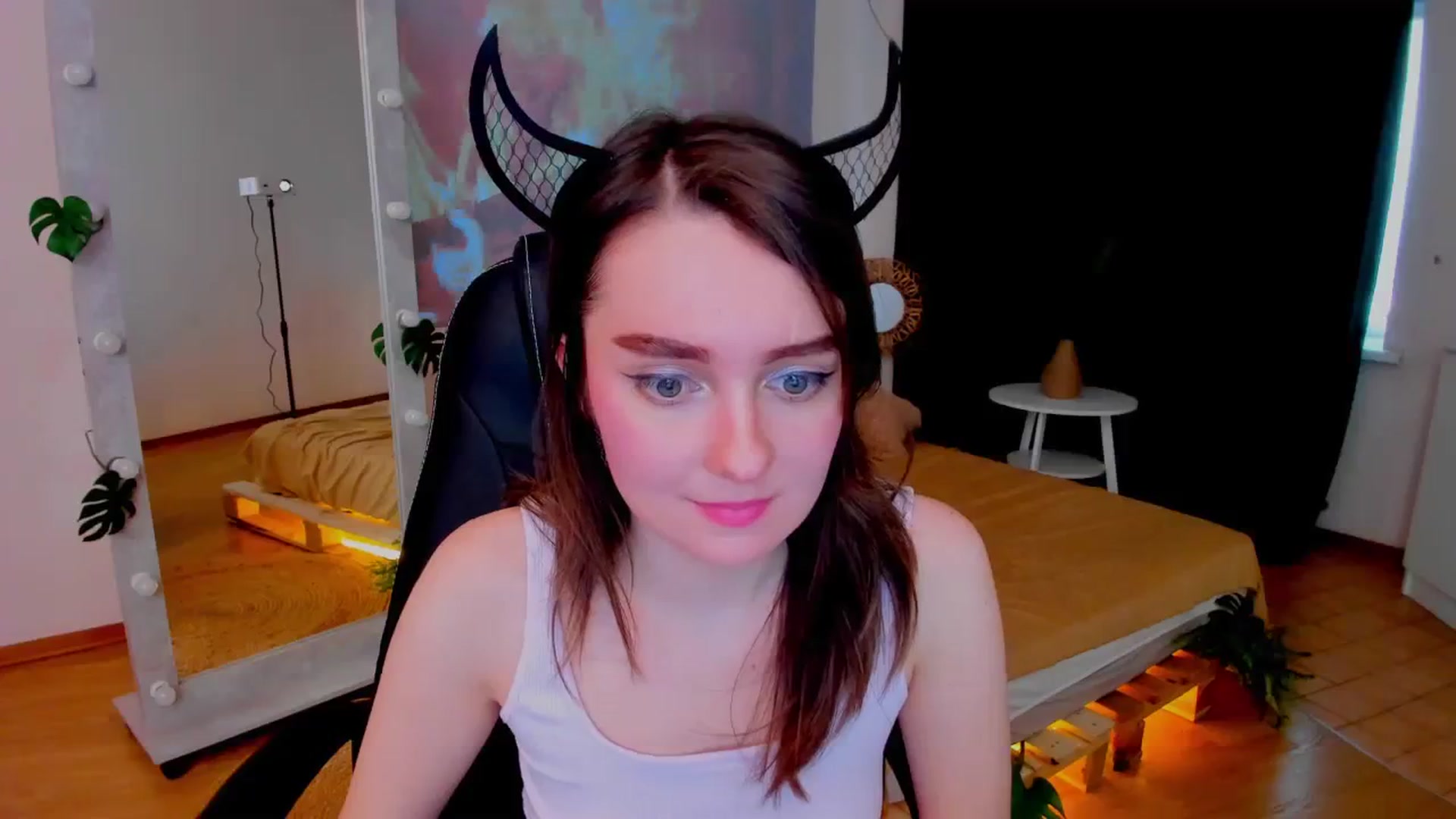 Gallery image thumbnail from Milim_Nava's myfreecams stream on, 12/12/2023, 09:40 image 15 of 20