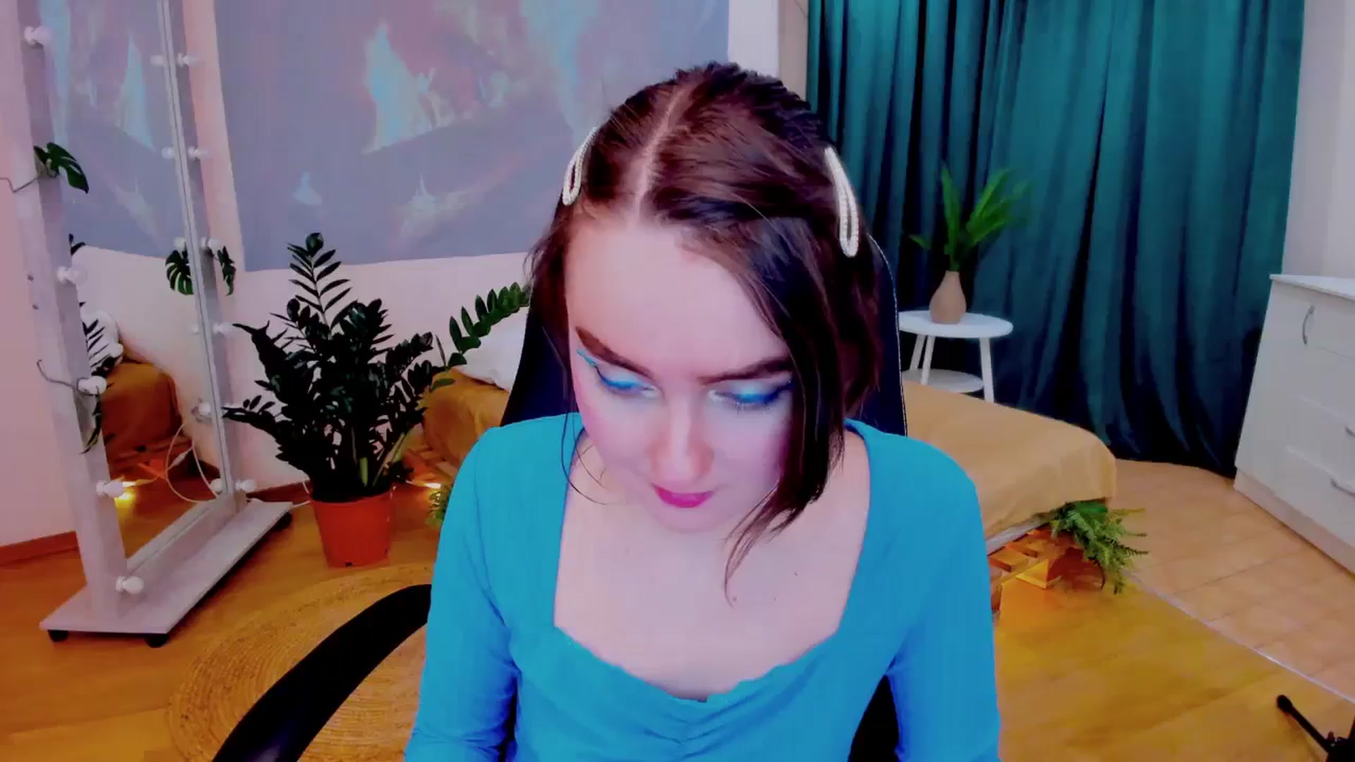 Gallery image thumbnail from Milim_Nava's myfreecams stream on, 12/13/2023, 12:09 image 12 of 20